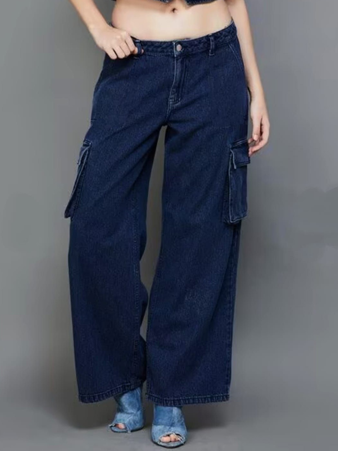 Perfect Outlet Women Straight Fit High-Rise Stretchable Cotton Jeans, Navy blue
Perfect Outlet Women Straight Fit High-Rise Stretchable Cotton Jeans, Navy blue