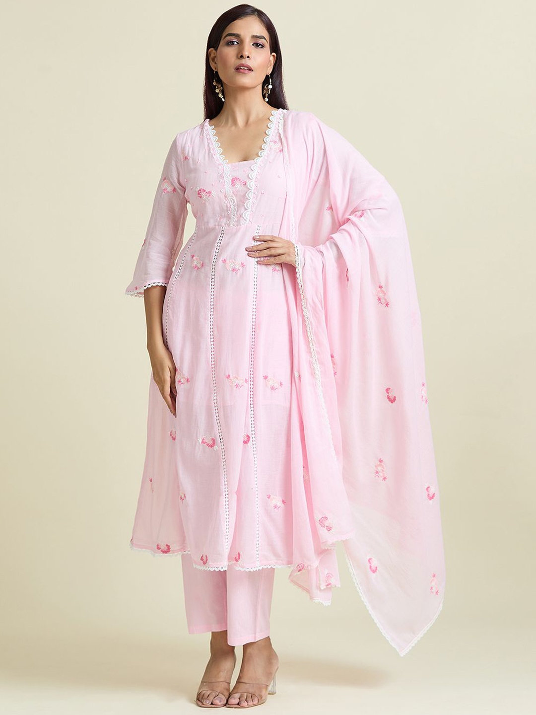 Adara Khan Women Floral Embroidered Angrakha Sequinned Pure Cotton Kurta with Trousers & With Dupatta, Pink
Adara Khan Women Floral Embroidered Angrakha Sequinned Pure Cotton Kurta with Trousers & With Dupatta, Pink