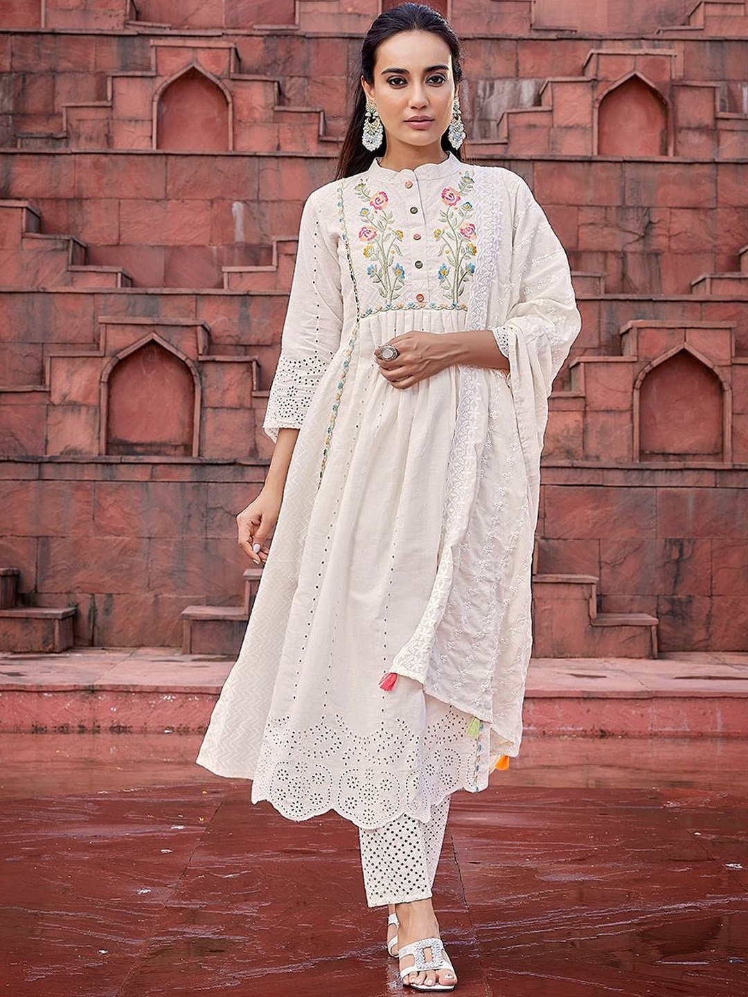 Royal Export Floral Embroidered Thread Work Anarkali Kurta with Trousers & Dupatta, White
Royal Export Floral Embroidered Thread Work Anarkali Kurta with Trousers & Dupatta, White