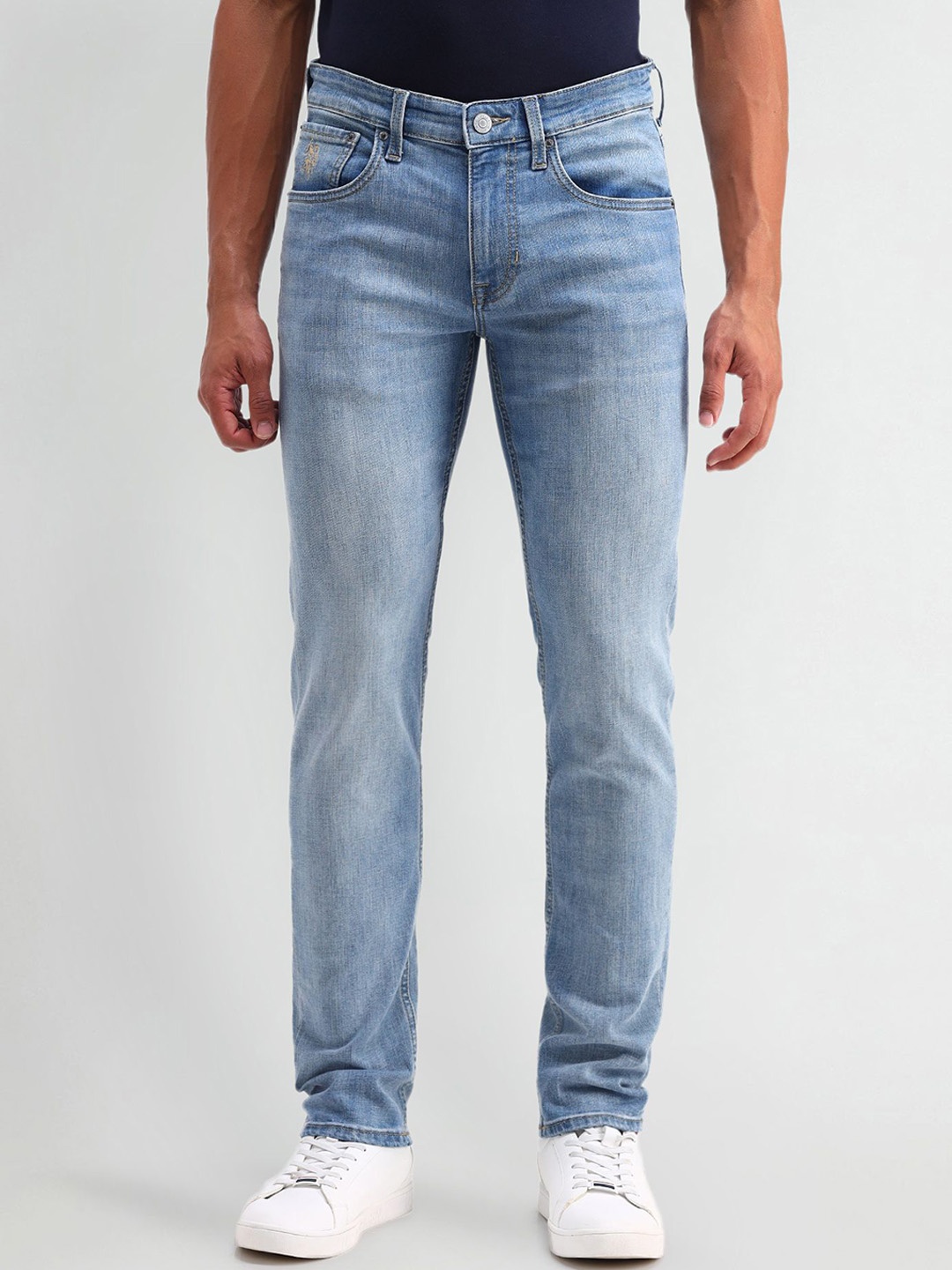 U.S. Polo Assn. Denim Co. Men Blue Cotton Justin Skinny Fit Light Fade Stretchable Jeans
U.S. Polo Assn. Denim Co. Men Blue Cotton Justin Skinny Fit Light Fade Stretchable Jeans