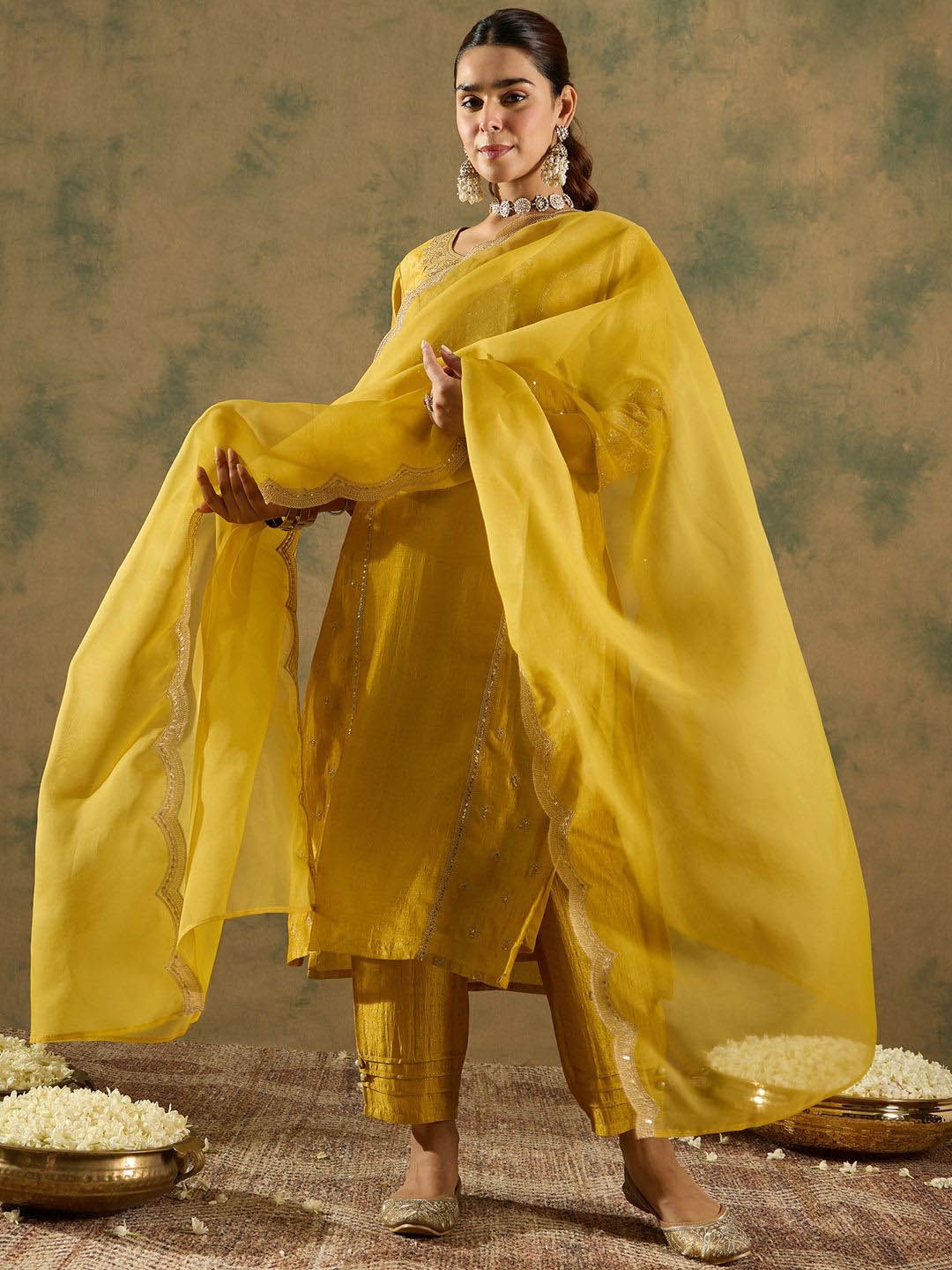 Indo Era Ethnic Motifs Embroidered Regular Straight Kurta with Trousers & Dupatta, Yellow
Indo Era Ethnic Motifs Embroidered Regular Straight Kurta with Trousers & Dupatta, Yellow