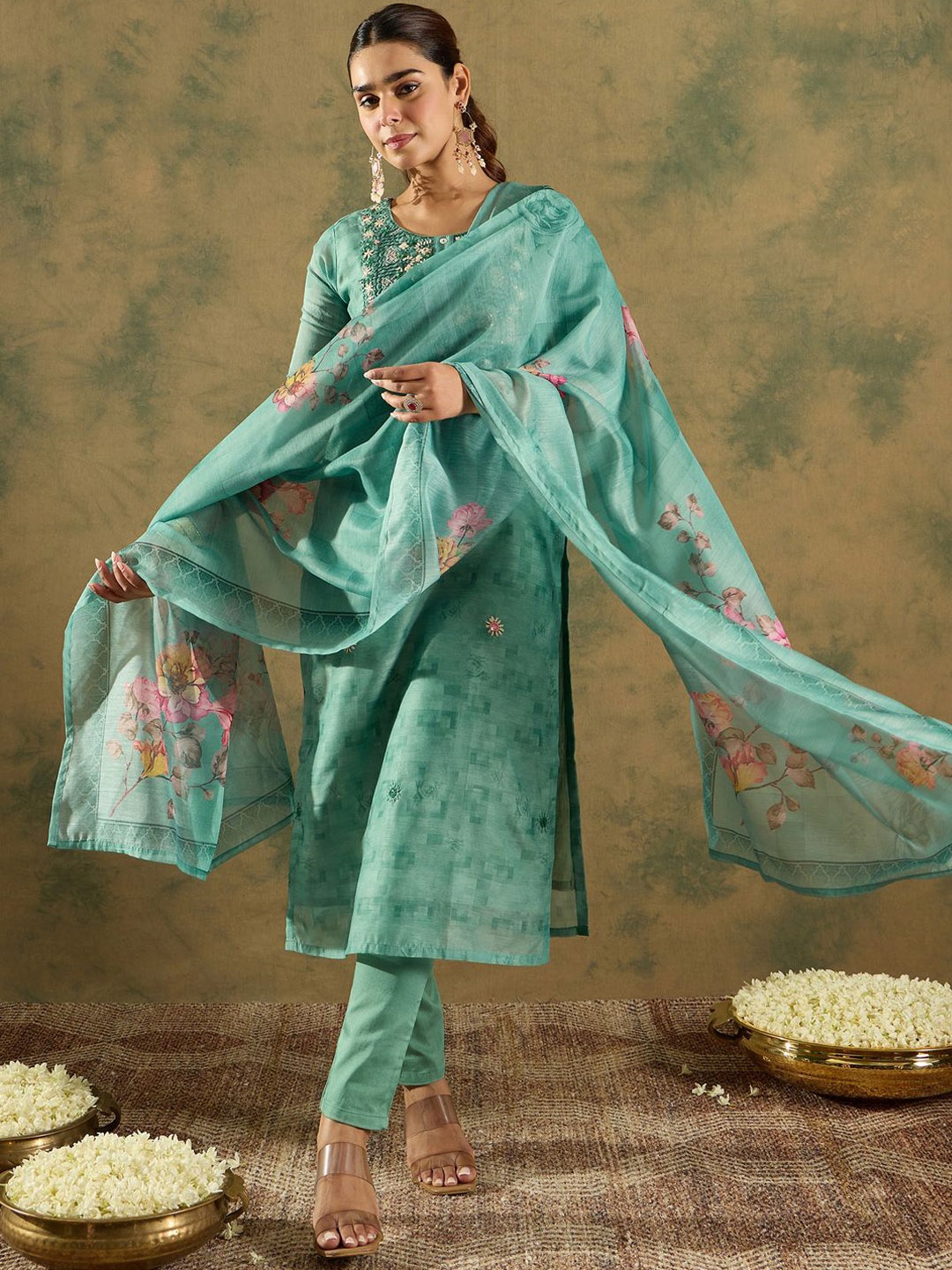 Indo Era Floral Embroidered Thread Work Chanderi Silk Kurta with Trousers & Dupatta, Green
Indo Era Floral Embroidered Thread Work Chanderi Silk Kurta with Trousers & Dupatta, Green