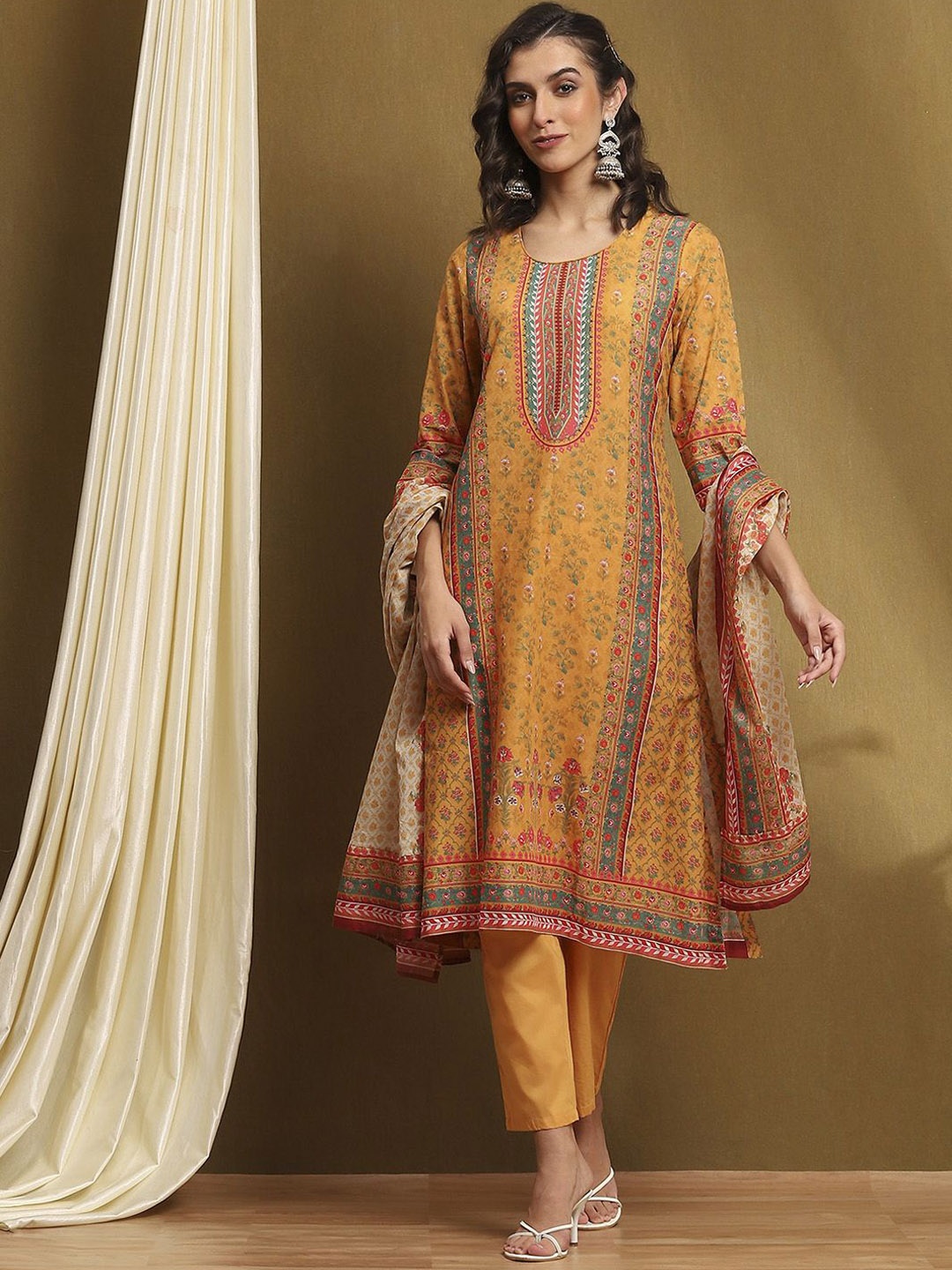 Biba Women Pure Cotton Ethnic Motifs Printed Regular Kurta With Trousers & Dupatta, Yellow
Biba Women Pure Cotton Ethnic Motifs Printed Regular Kurta With Trousers & Dupatta, Yellow