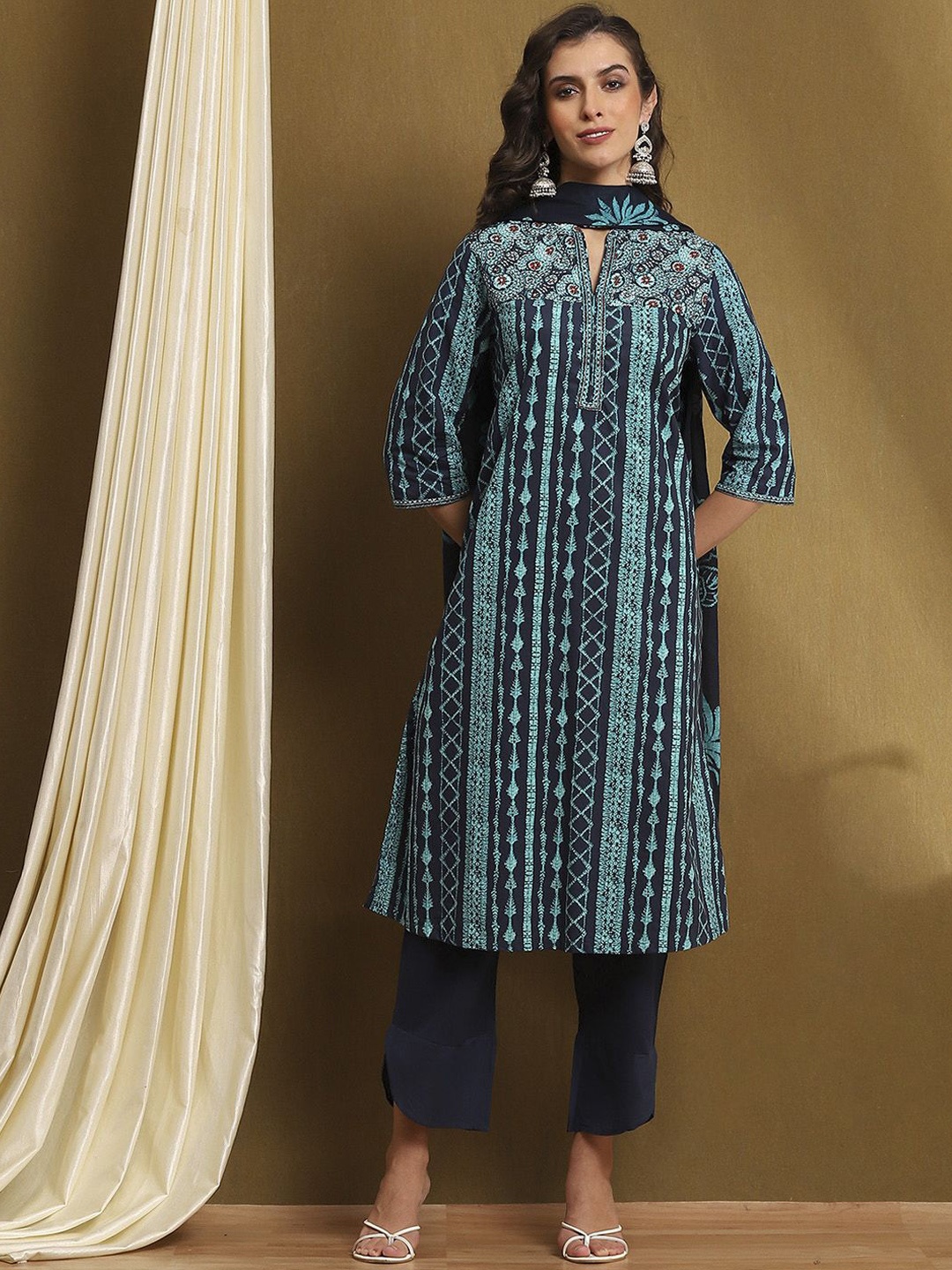Biba Women Ethnic Motifs Printed Regular Pure Cotton Kurta with Trousers & Dupatta, Blue
Biba Women Ethnic Motifs Printed Regular Pure Cotton Kurta with Trousers & Dupatta, Blue