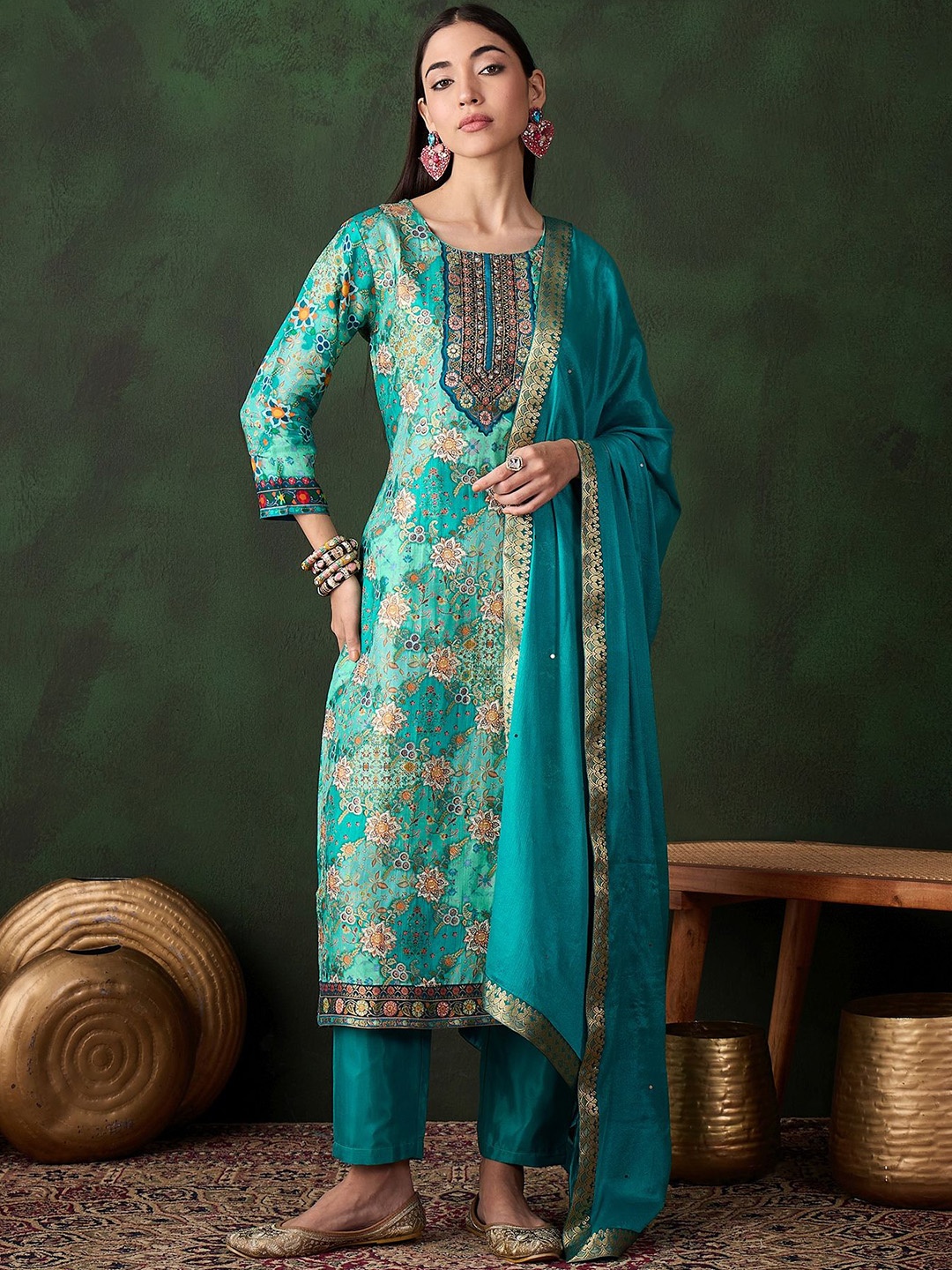 Sangria Turquoise Blue Floral Printed Beads & Stones Straight Kurta & Trouser With Dupatta
Sangria Turquoise Blue Floral Printed Beads & Stones Straight Kurta & Trouser With Dupatta