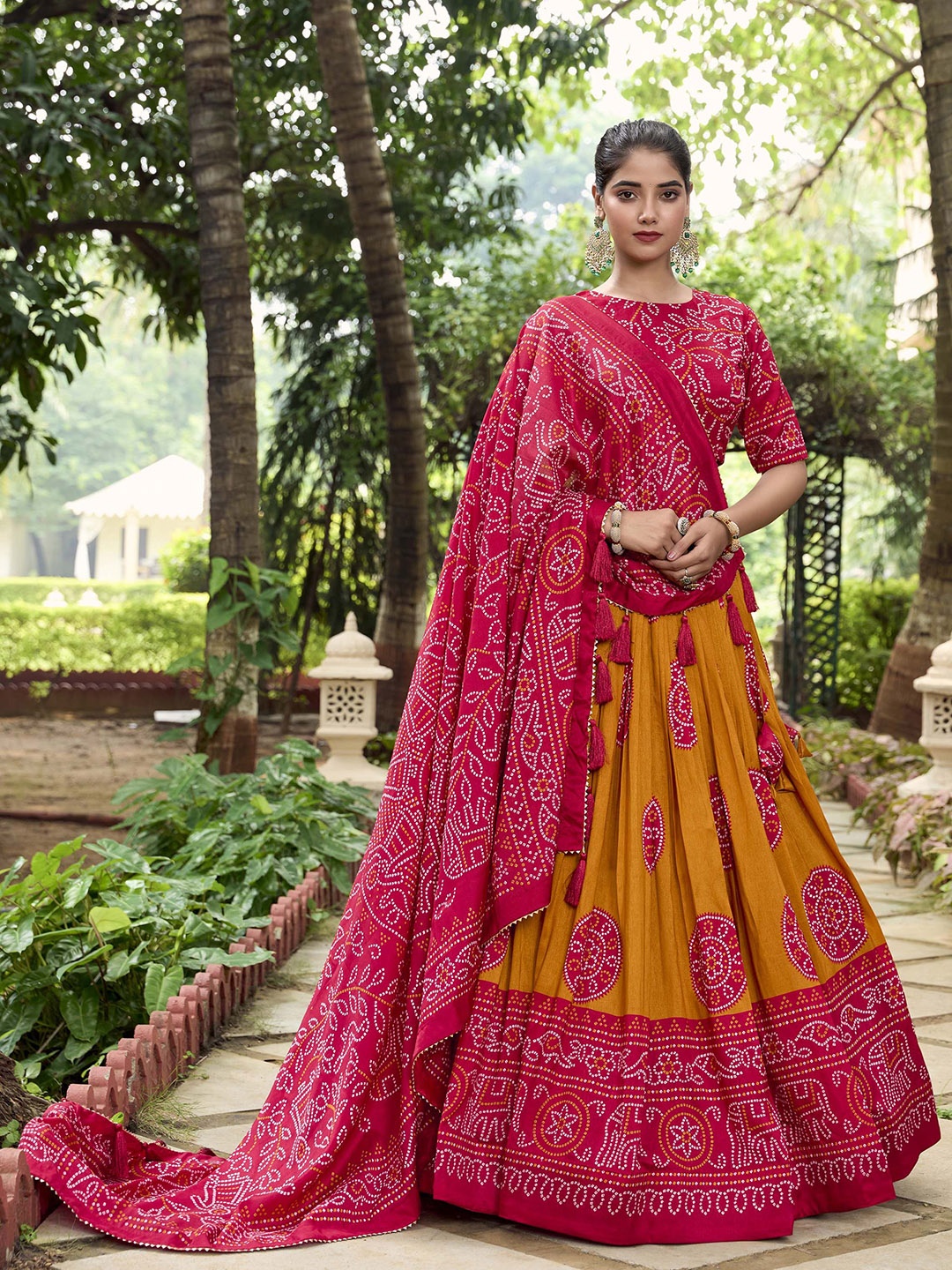 LOOKNBOOK ART Printed Ready to Wear Lehenga & Unstitched Blouse With Dupatta, Mustard
LOOKNBOOK ART Printed Ready to Wear Lehenga & Unstitched Blouse With Dupatta, Mustard
