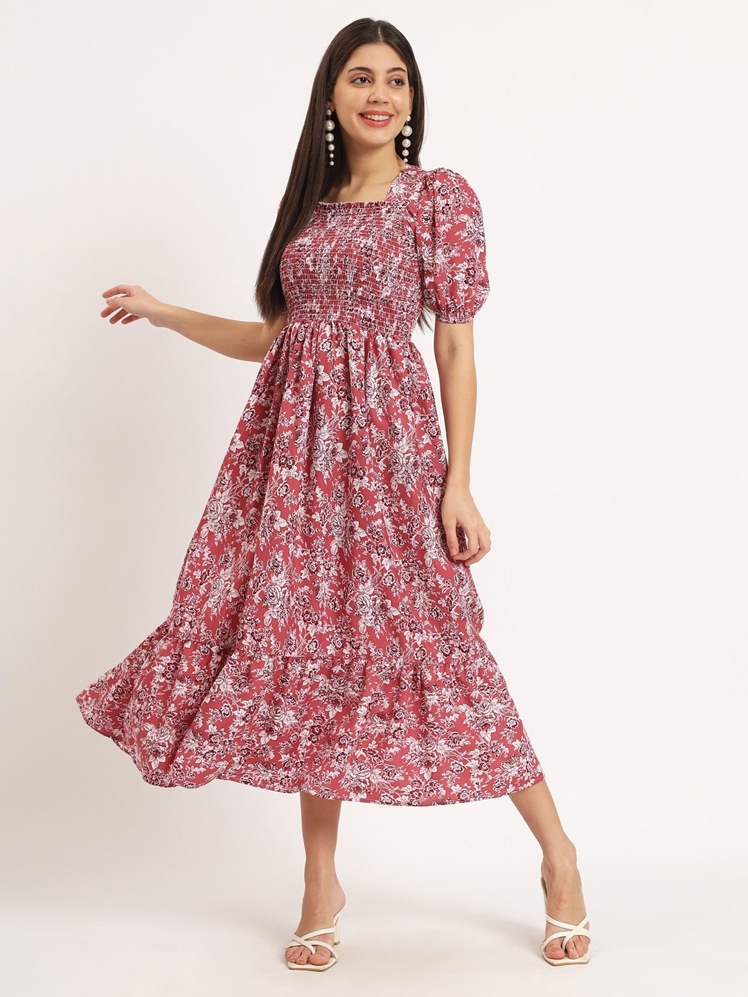 Raiyani Enterprise Women Floral Print Square Neck Applique Fit & Flare Maxi Dress, Pink
Raiyani Enterprise Women Floral Print Square Neck Applique Fit & Flare Maxi Dress, Pink