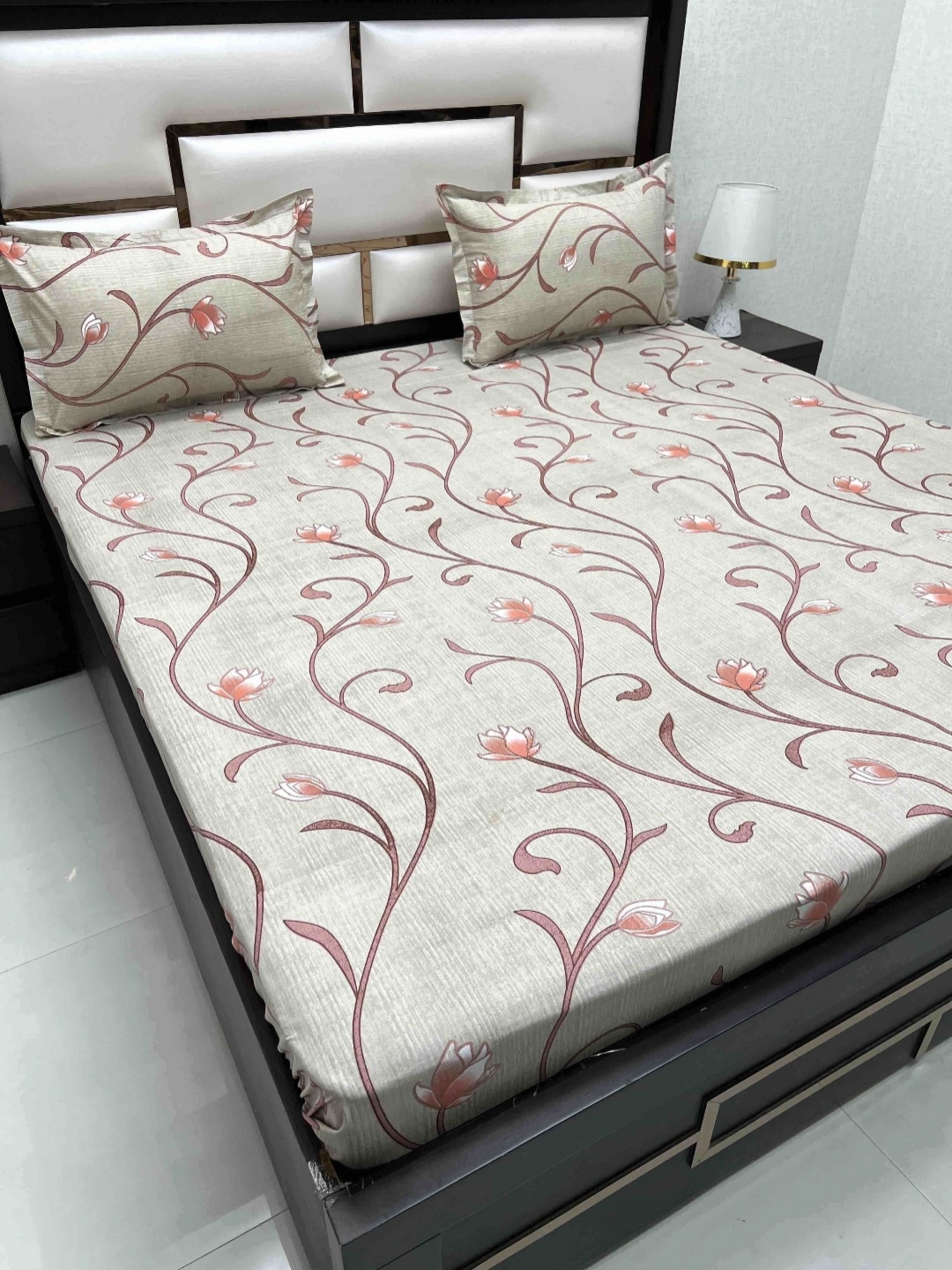 Pure Decor Velar Brown Floral Printed Pure Cotton 350 TC King Bedsheet Set 3.04 x 2.74m
Pure Decor Velar Brown Floral Printed Pure Cotton 350 TC King Bedsheet Set 3.04 x 2.74m