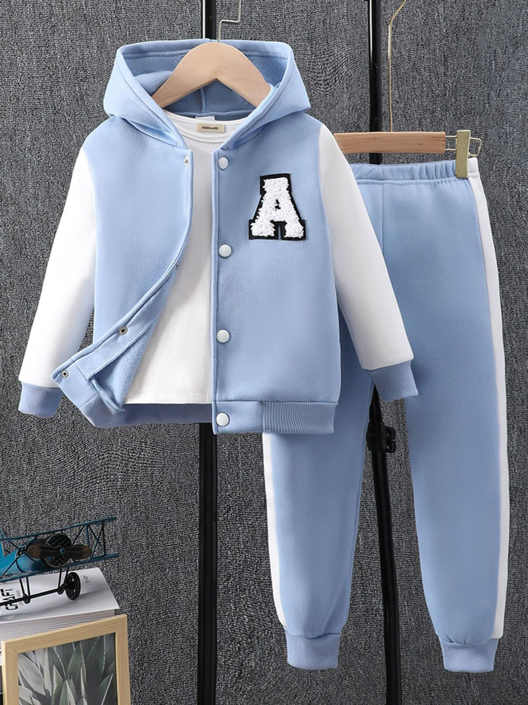 INCLUD Boys Colourblocked Hooded A Alphabet Embroidered Sweatshirt With Joggers, Blue
INCLUD Boys Colourblocked Hooded A Alphabet Embroidered Sweatshirt With Joggers, Blue