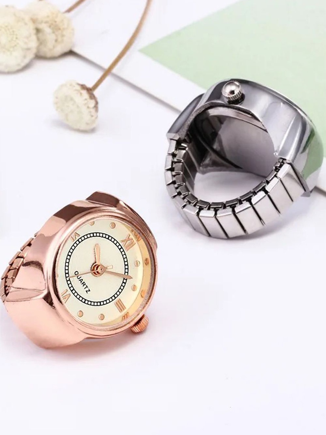 Shocknshop Women Patterned Dial & Stainless Steel Bracelet Style Straps Analogue Watch 110 Silver
Shocknshop Women Patterned Dial & Stainless Steel Bracelet Style Straps Analogue Watch 110 Silver