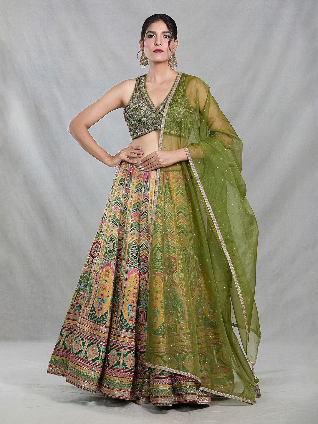 Samyukta Singhania Embellished Beads and Stones Banarasi Silk Ready to Wear Lehenga Choli, Green
Samyukta Singhania Embellished Beads and Stones Banarasi Silk Ready to Wear Lehenga Choli, Green