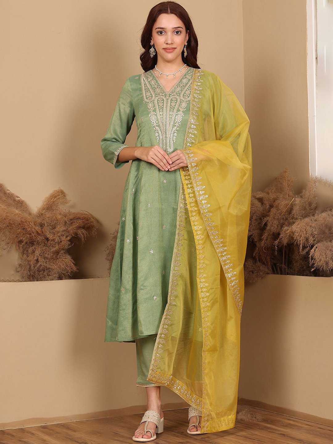 W Green Floral Embroidered V-Neck Three-Quarter Sleeves A-Line Kurta & Trouser & Dupatta
W Green Floral Embroidered V-Neck Three-Quarter Sleeves A-Line Kurta & Trouser & Dupatta