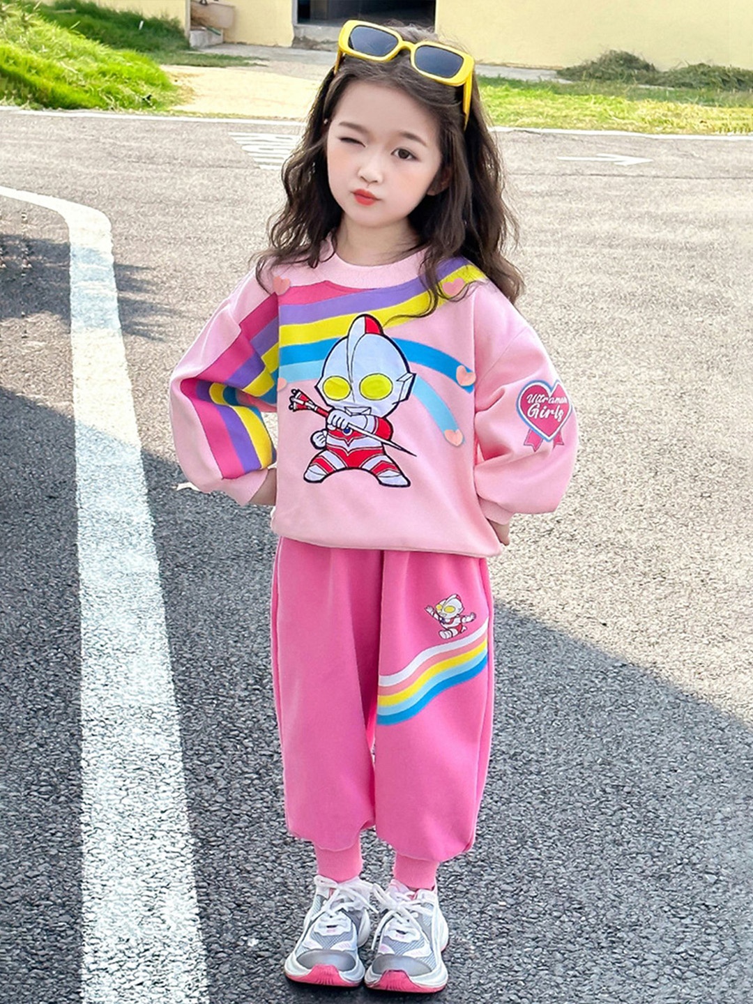 LULU & SKY Girls Graphic Printed Round Neck Pure Cotton Sweatshirt With Joggers, Pink
LULU & SKY Girls Graphic Printed Round Neck Pure Cotton Sweatshirt With Joggers, Pink