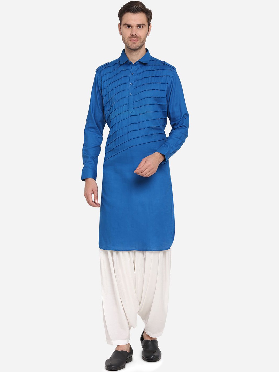 azania Shirt Collar Long Sleeves Pure Cotton Pleated Pathani Kurta with Pyjamas, Blue
azania Shirt Collar Long Sleeves Pure Cotton Pleated Pathani Kurta with Pyjamas, Blue
