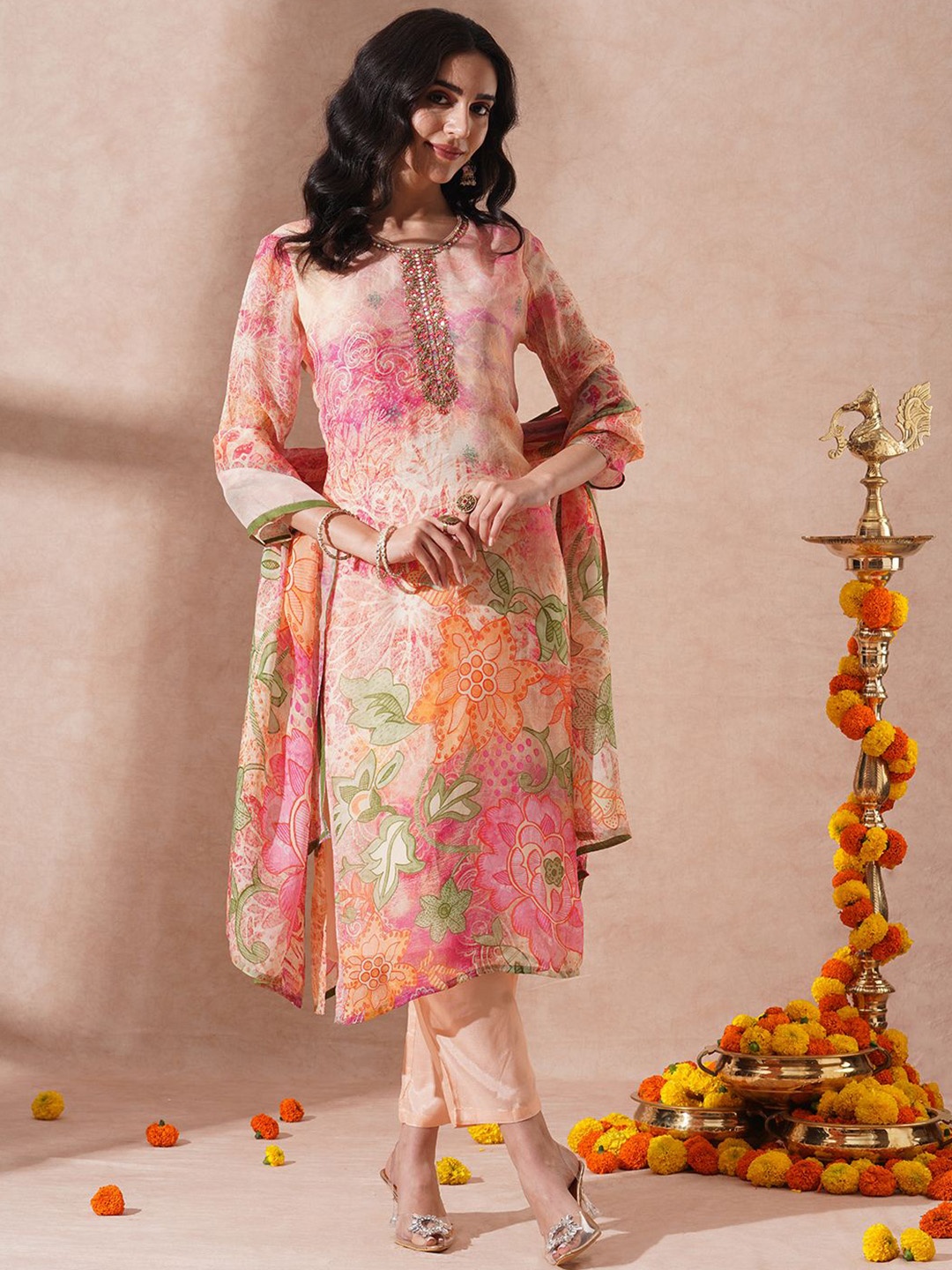 FASHOR Floral Printed Straight Beads and Stones Kurta with Trousers & Dupatta, Peach
FASHOR Floral Printed Straight Beads and Stones Kurta with Trousers & Dupatta, Peach