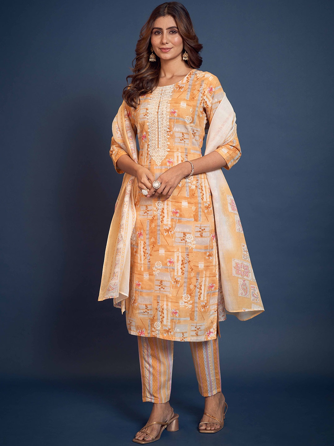 Anouk Yellow Floral Printed Round Neck Pure Cotton Straight Kurta With Trousers & Dupatta
Anouk Yellow Floral Printed Round Neck Pure Cotton Straight Kurta With Trousers & Dupatta