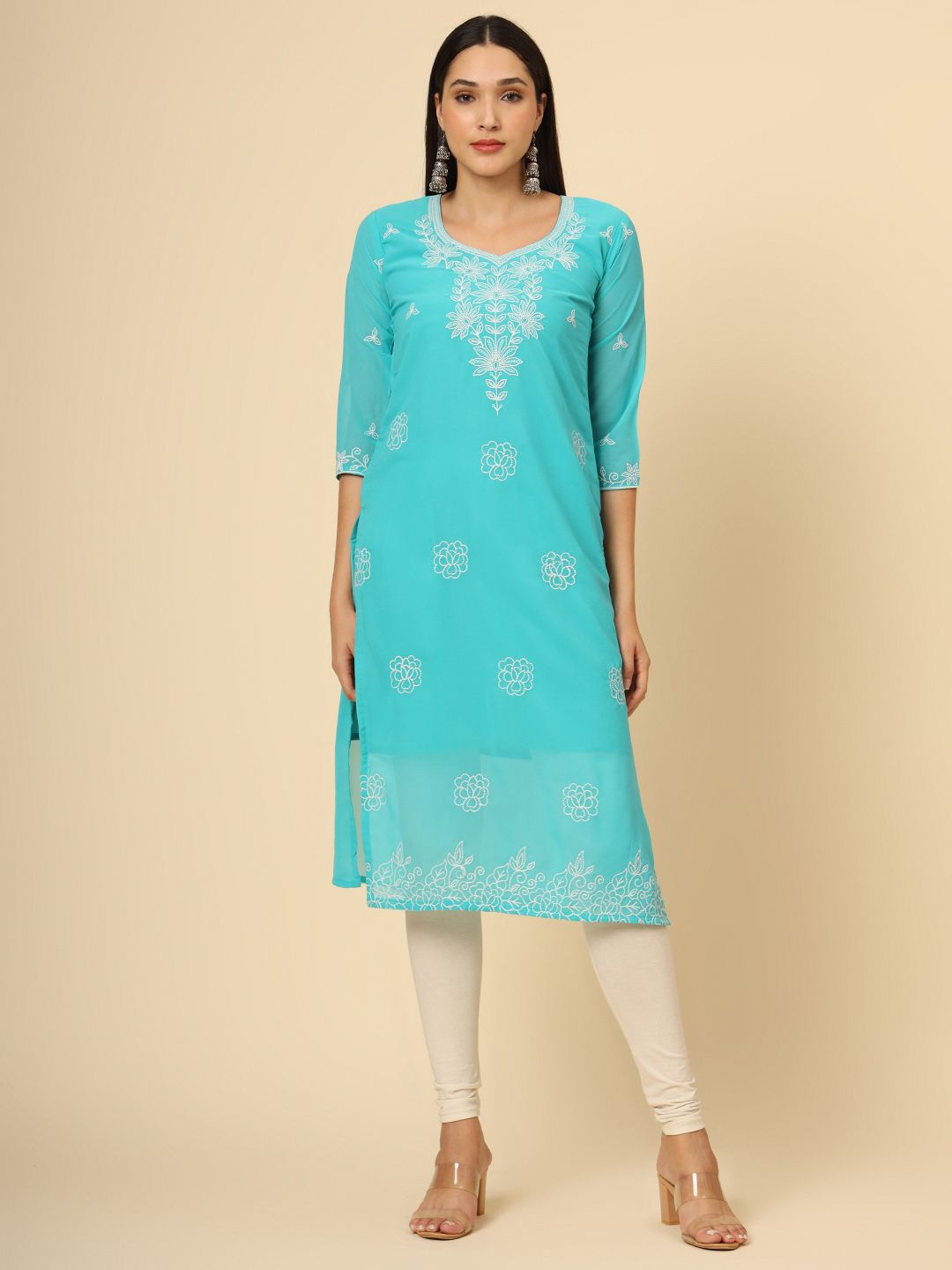 HERE&NOW Gopala3 Ethnic Motifs Embroidered Round Neck Thread Work Georgette Kurta, Turquoise blue
HERE&NOW Gopala3 Ethnic Motifs Embroidered Round Neck Thread Work Georgette Kurta, Turquoise blue