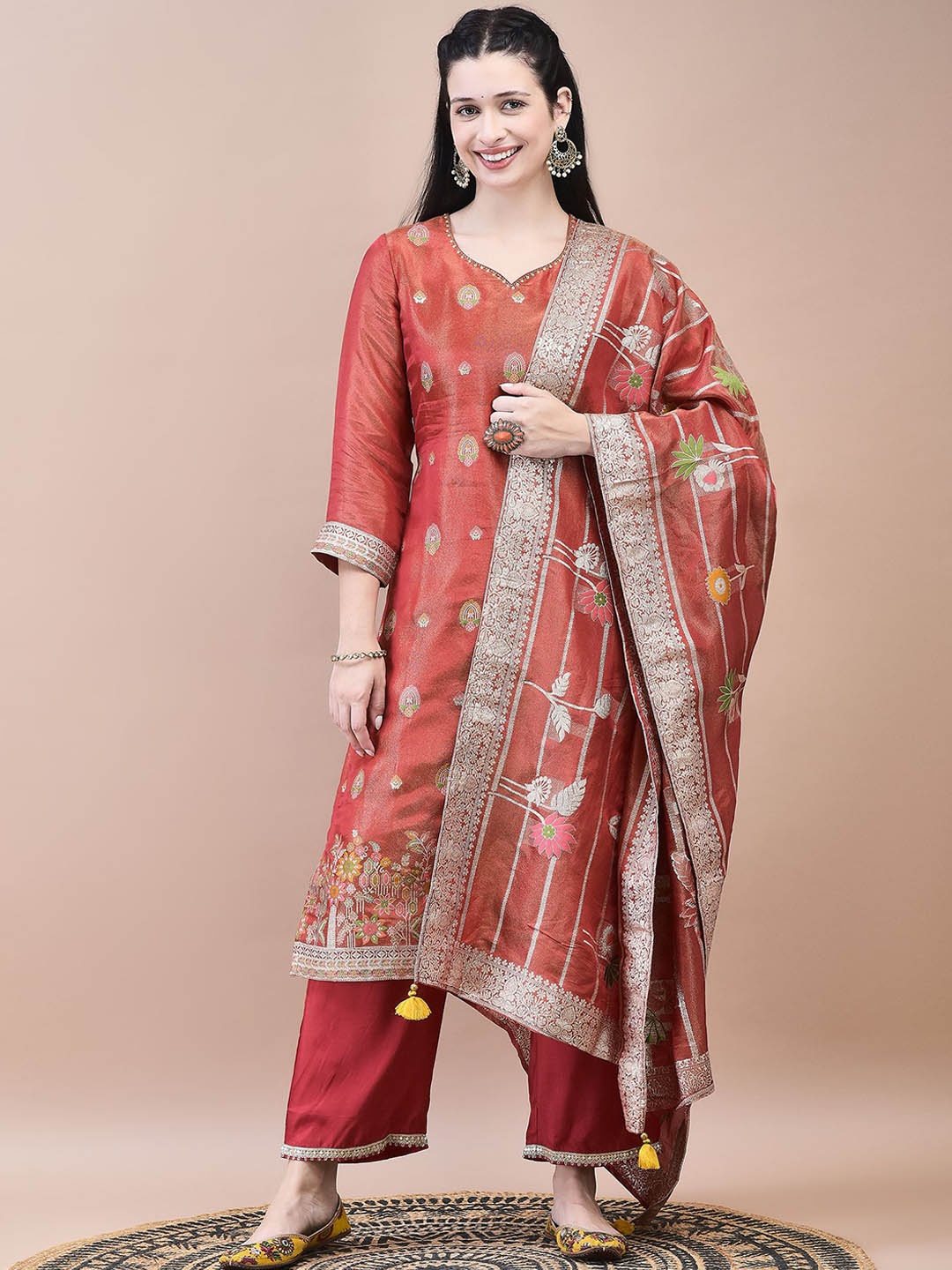 Shree Floral Woven Design Sequinned Jacquard Straight Kurta with Trousers & Dupatta, Red
Shree Floral Woven Design Sequinned Jacquard Straight Kurta with Trousers & Dupatta, Red