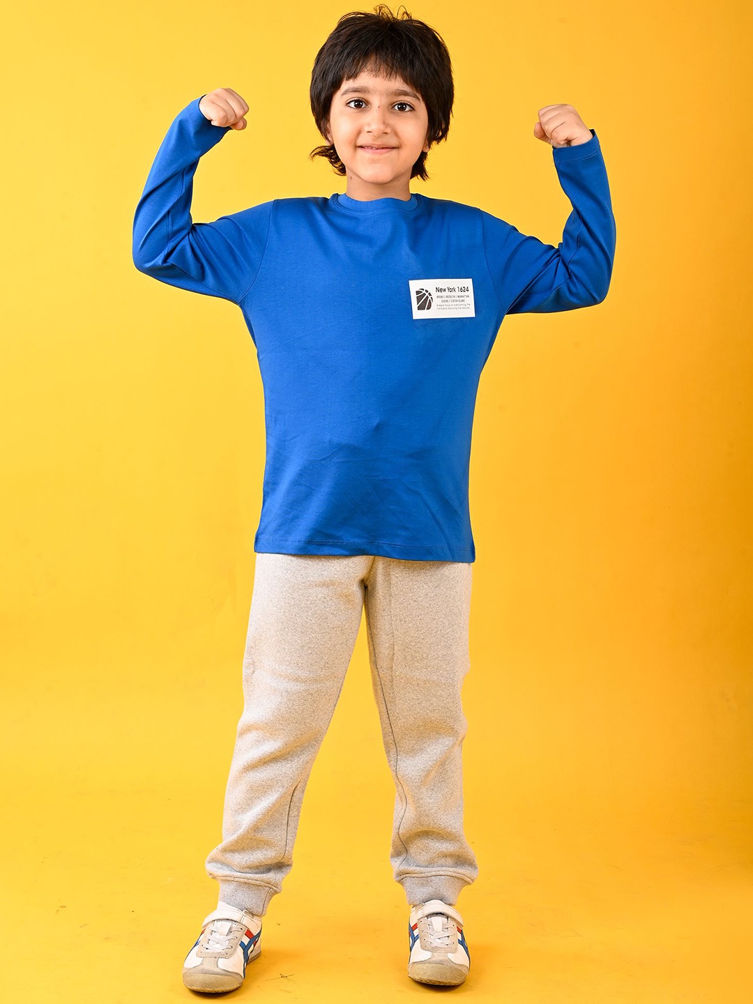 Anthrilo Boys Round Neck Long Sleeves T-shirt With Fleece Joggers, Blue
Anthrilo Boys Round Neck Long Sleeves T-shirt With Fleece Joggers, Blue