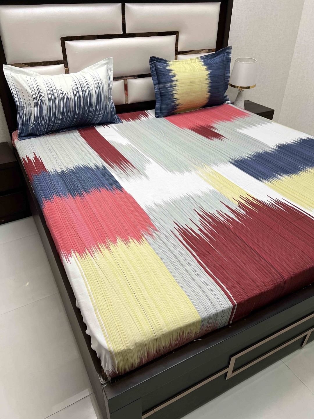 Pure Decor Cotton King Size Double Bed Bedsheet With 2 Pillow Covers 2.74m X 2.74m, Blue
Pure Decor Cotton King Size Double Bed Bedsheet With 2 Pillow Covers 2.74m X 2.74m, Blue