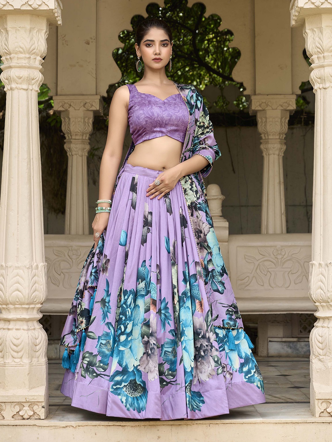 LOOKNBOOK ART Printed Ready to Wear Lehenga & Unstitched Blouse With Dupatta, Lavender
LOOKNBOOK ART Printed Ready to Wear Lehenga & Unstitched Blouse With Dupatta, Lavender