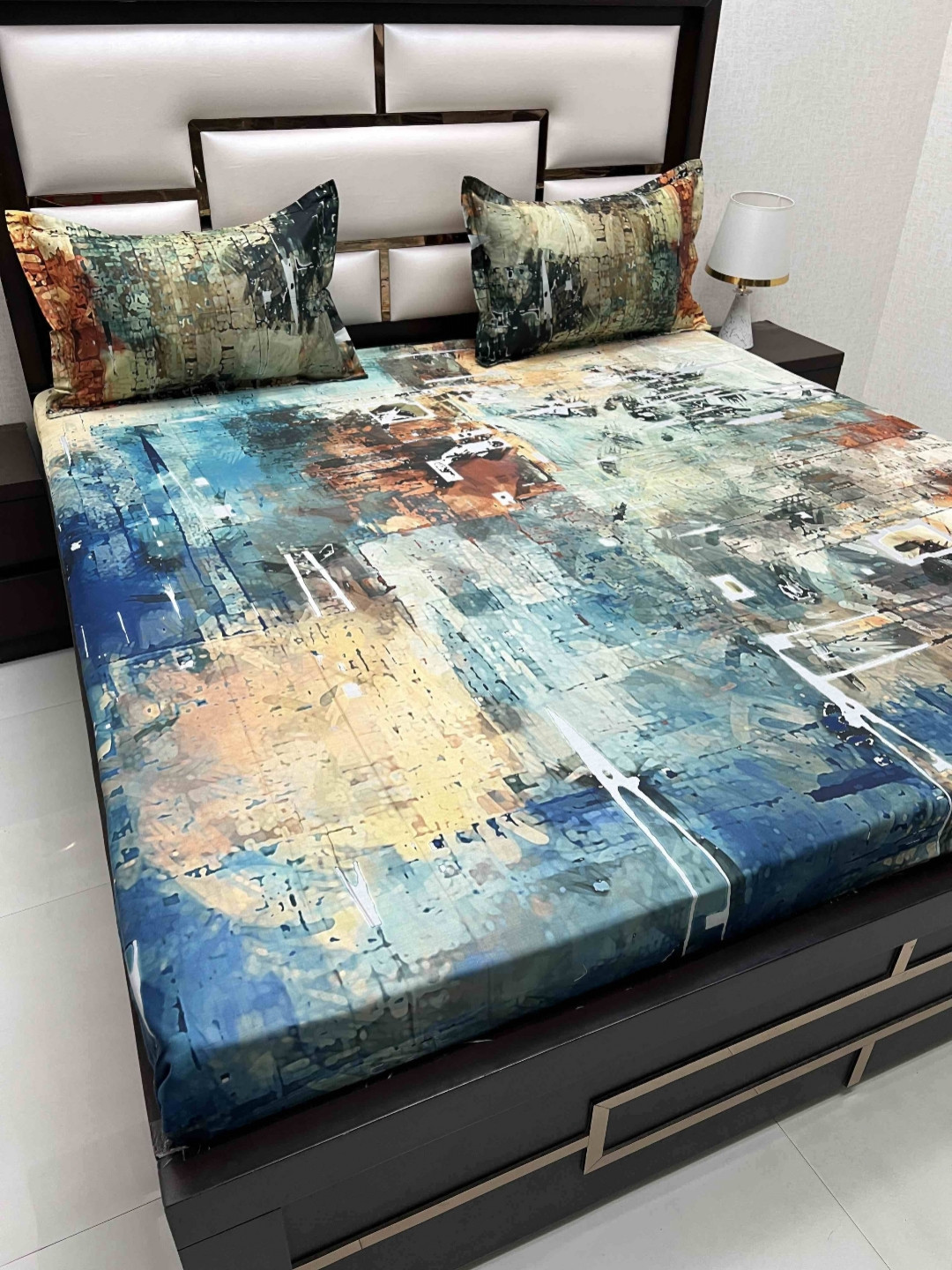 Pure Decor Majestic Blue Abstract Printed Pure Cotton 380TC King Bedsheet Set 2.74 x 2.73m
Pure Decor Majestic Blue Abstract Printed Pure Cotton 380TC King Bedsheet Set 2.74 x 2.73m
