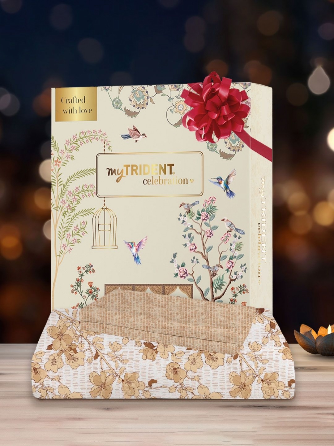 MYTRIDENT Celebration Off White Printed Cotton 144 TC Queen Bedsheet Set 2.28 m x 2.54 m
MYTRIDENT Celebration Off White Printed Cotton 144 TC Queen Bedsheet Set 2.28 m x 2.54 m