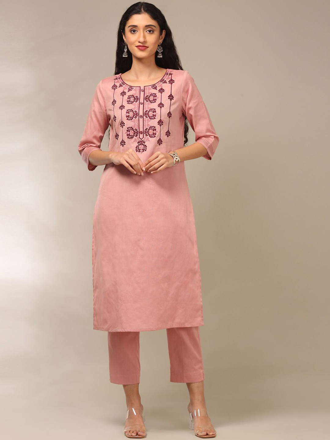 Alena Floral Embroidered Round Neck Thread Work Pure Cotton Straight Kurta With Trousers, Peach
Alena Floral Embroidered Round Neck Thread Work Pure Cotton Straight Kurta With Trousers, Peach