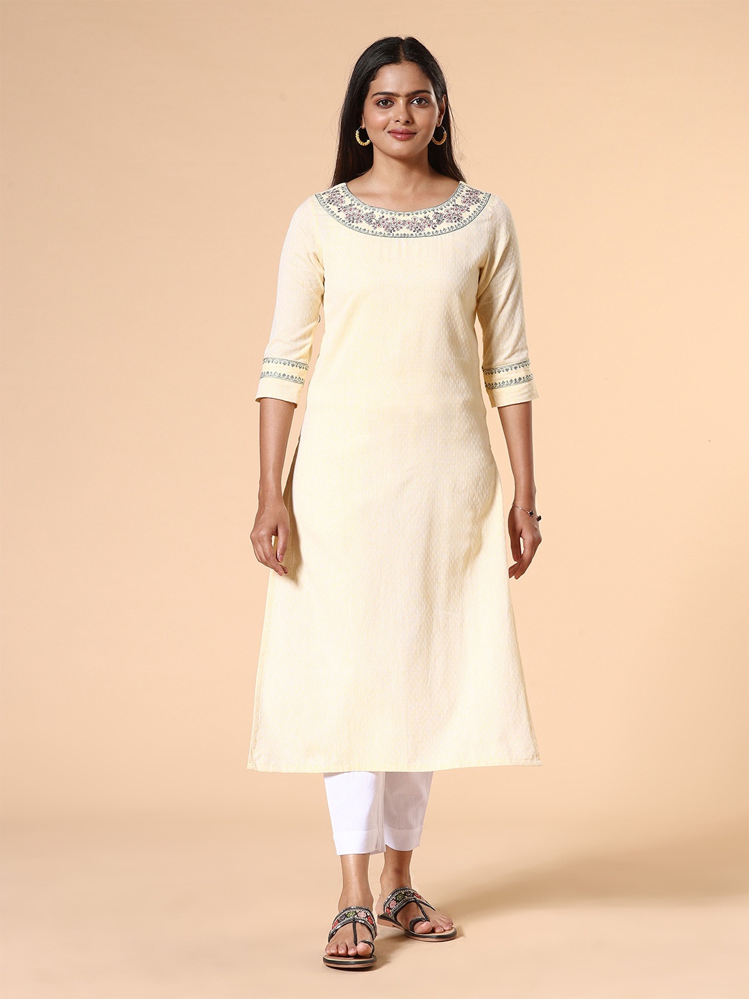 Vismay Floral Embroidered Round Neck Three-Quarter Sleeves Thread Work Pure Cotton Kurta, Yellow
Vismay Floral Embroidered Round Neck Three-Quarter Sleeves Thread Work Pure Cotton Kurta, Yellow