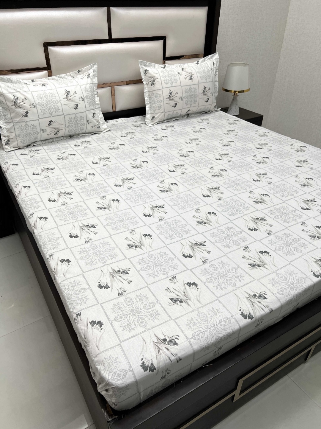 Pure Decor Cotton King Size Double Bedsheet With 2 Pillow Covers 108 in X 108 in, White
Pure Decor Cotton King Size Double Bedsheet With 2 Pillow Covers 108 in X 108 in, White