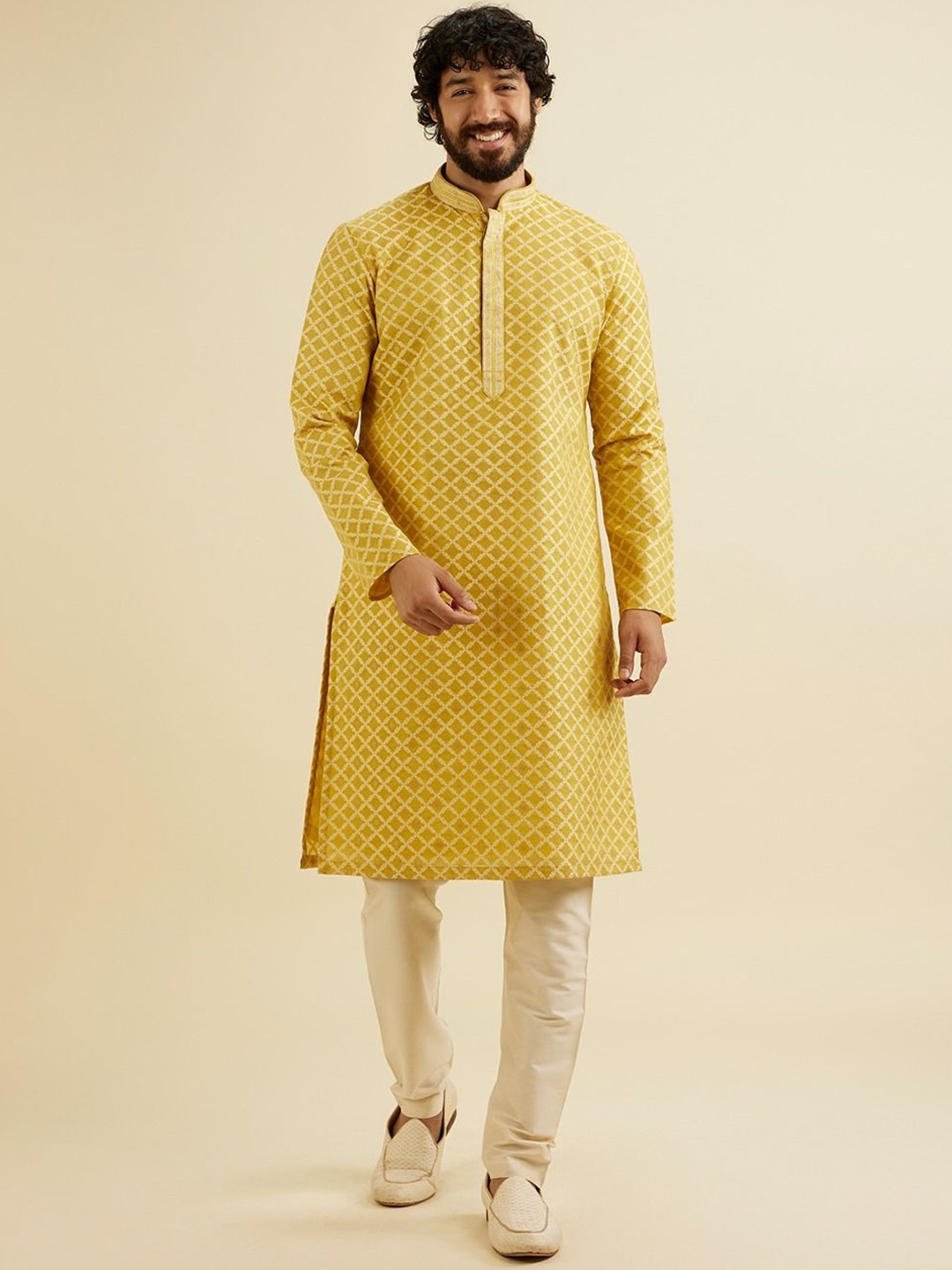 Manyavar Floral Woven Design Zari Chanderi Cotton Straight Kurta with Pyjamas, Mustard
Manyavar Floral Woven Design Zari Chanderi Cotton Straight Kurta with Pyjamas, Mustard