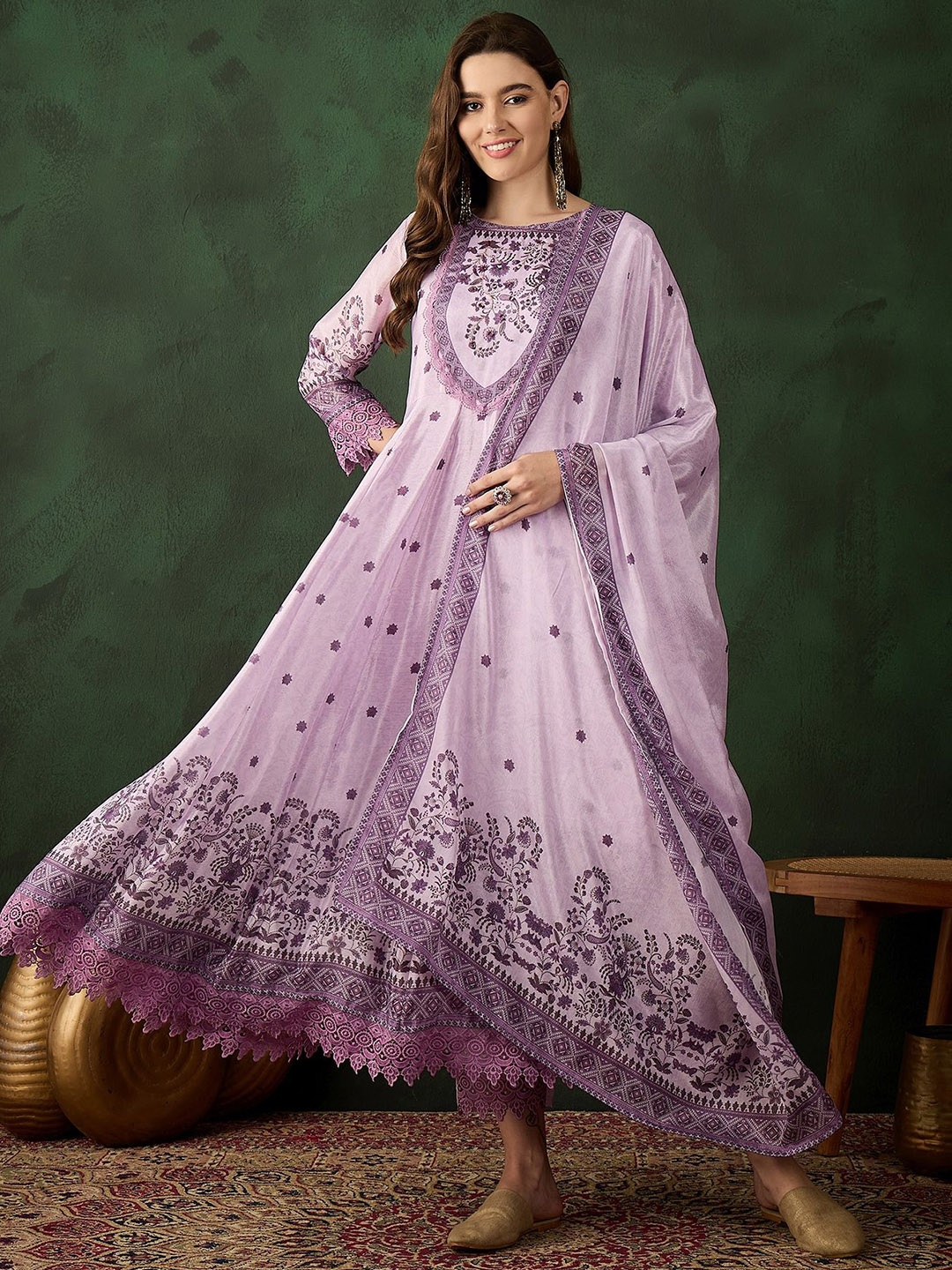 Sangria Floral Printed Round Neck Pure Cotton Anarkali Kurta & Trousers With Dupatta, Purple
Sangria Floral Printed Round Neck Pure Cotton Anarkali Kurta & Trousers With Dupatta, Purple