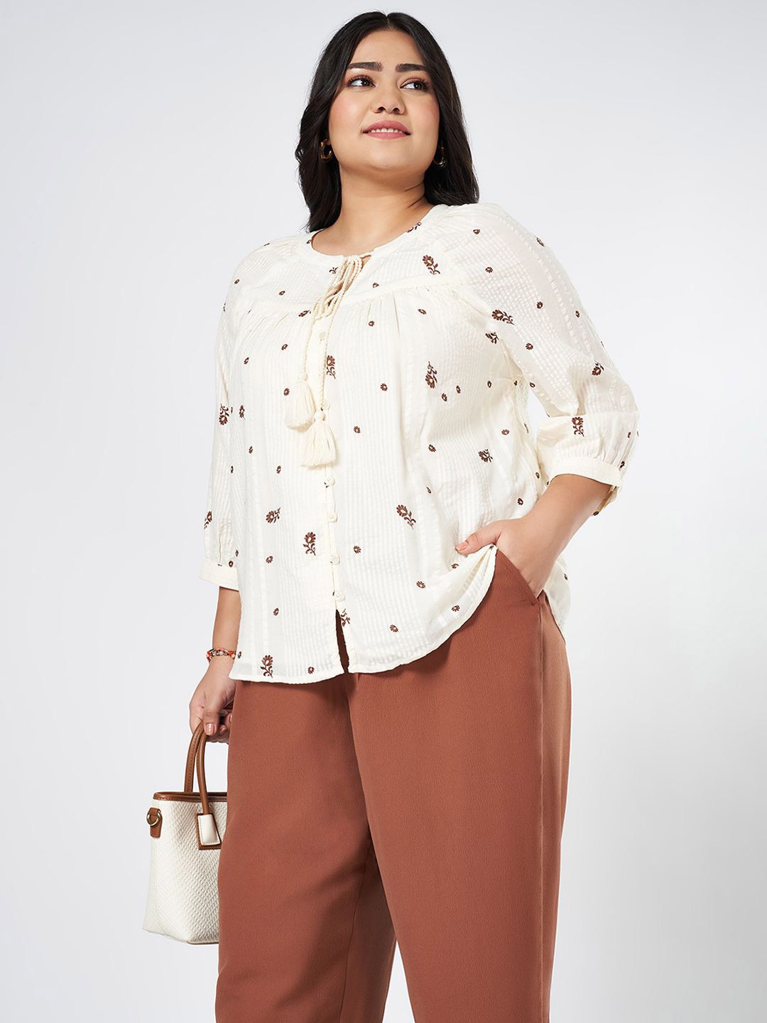 Honey Curvytude by Pantaloons Women Floral Printed Mandarin Collar Puff Sleeve Cotton Top, Beige
Honey Curvytude by Pantaloons Women Floral Printed Mandarin Collar Puff Sleeve Cotton Top, Beige