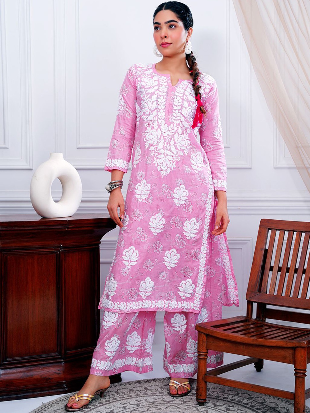 The Chikan Label Floral Embroidered Chikankari Mulmul Cotton Straight Kurta with Palazzos, Pink
The Chikan Label Floral Embroidered Chikankari Mulmul Cotton Straight Kurta with Palazzos, Pink