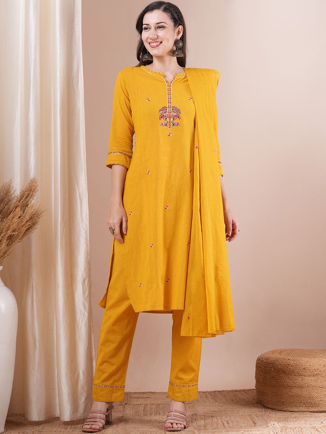 FASHOR Floral Embroidered Thread Work Pure Cotton Kurta With Trousers & Dupatta, Yellow
FASHOR Floral Embroidered Thread Work Pure Cotton Kurta With Trousers & Dupatta, Yellow