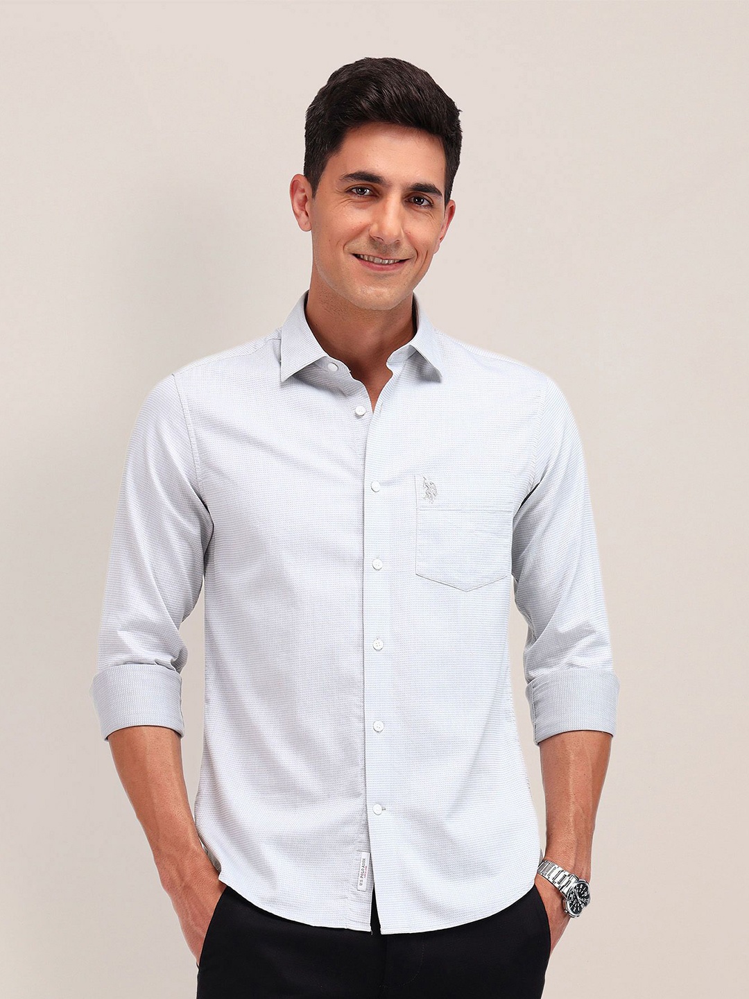 U.S. Polo Assn. Men Cutaway Collar Textured Cotton Tailored Fit Casual Shirt, Grey
U.S. Polo Assn. Men Cutaway Collar Textured Cotton Tailored Fit Casual Shirt, Grey