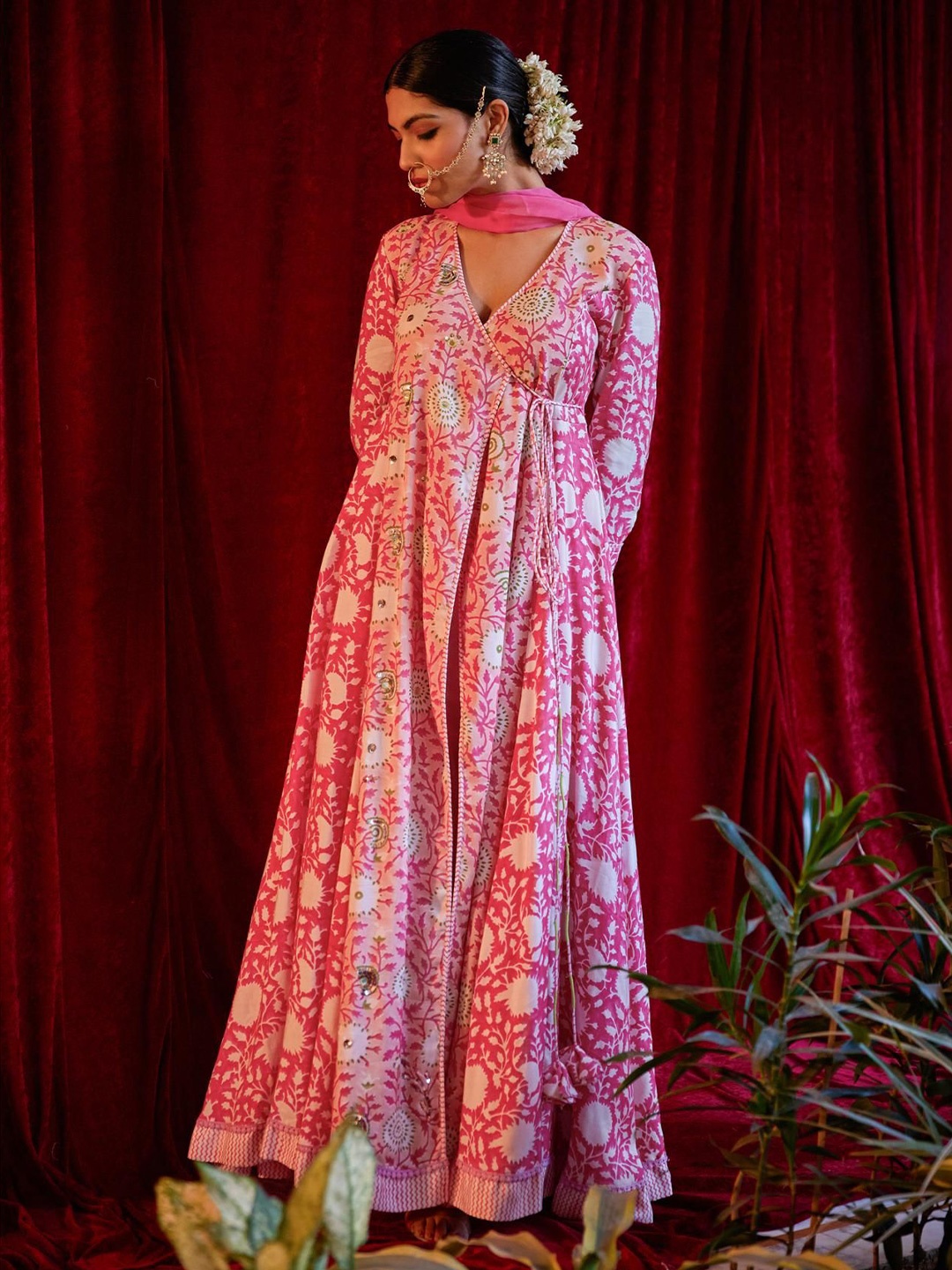 Kapraaha Floral Printed Anarkali Mirror Work Pure Cotton Kurta with Palazzos & Dupatta, Pink
Kapraaha Floral Printed Anarkali Mirror Work Pure Cotton Kurta with Palazzos & Dupatta, Pink