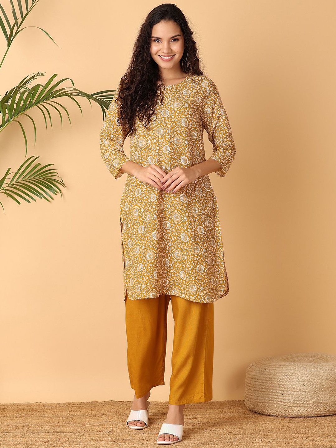 V-Mart Floral Printed Tie-Up Neck Three-quarter Sleeves Straight Kurta With Palazzo, Mustard
V-Mart Floral Printed Tie-Up Neck Three-quarter Sleeves Straight Kurta With Palazzo, Mustard