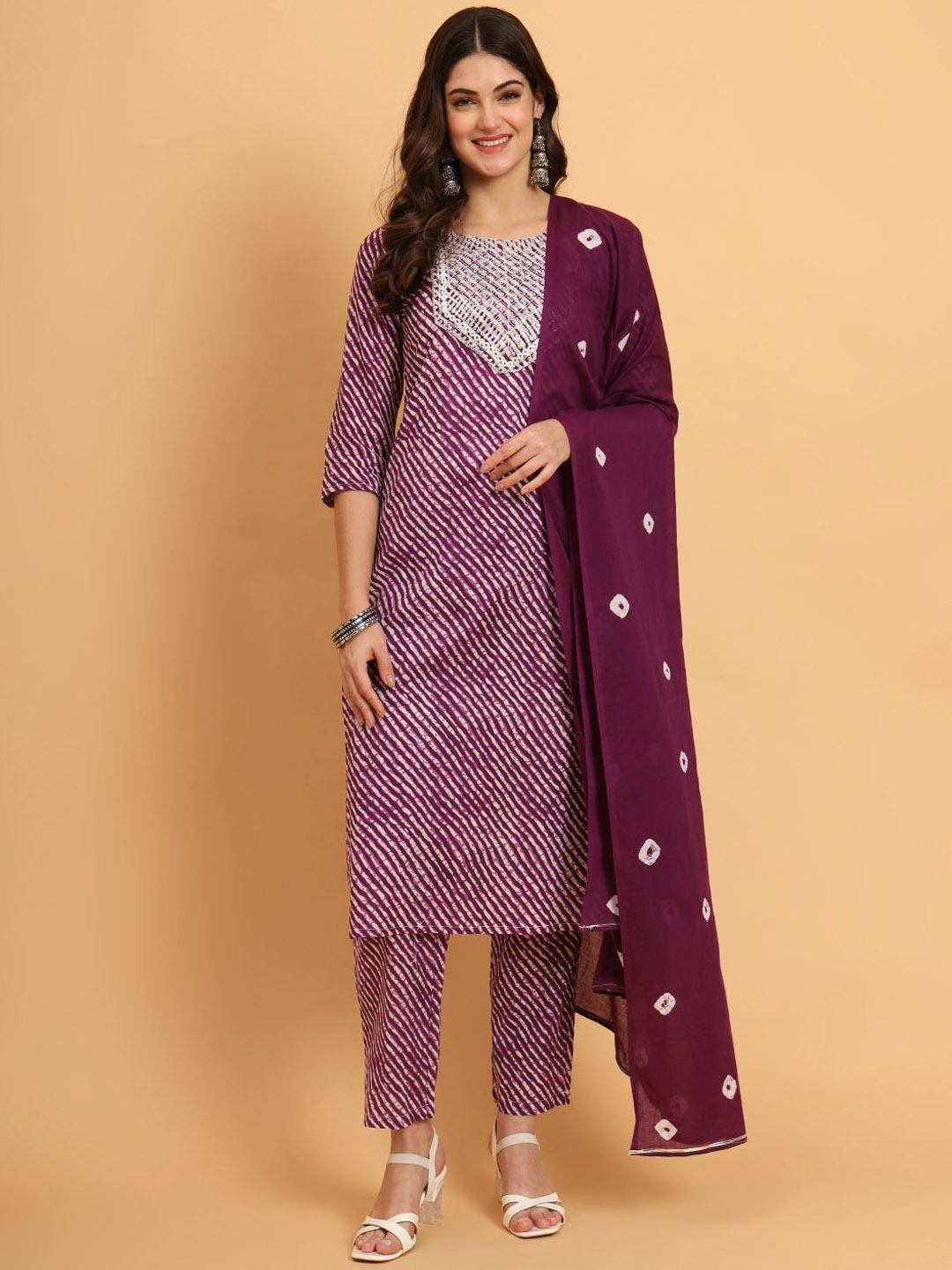 AAYUMI Leheriya Printed Thread Work Pure Cotton Straight Kurta With Trousers & Dupatta, Purple
AAYUMI Leheriya Printed Thread Work Pure Cotton Straight Kurta With Trousers & Dupatta, Purple