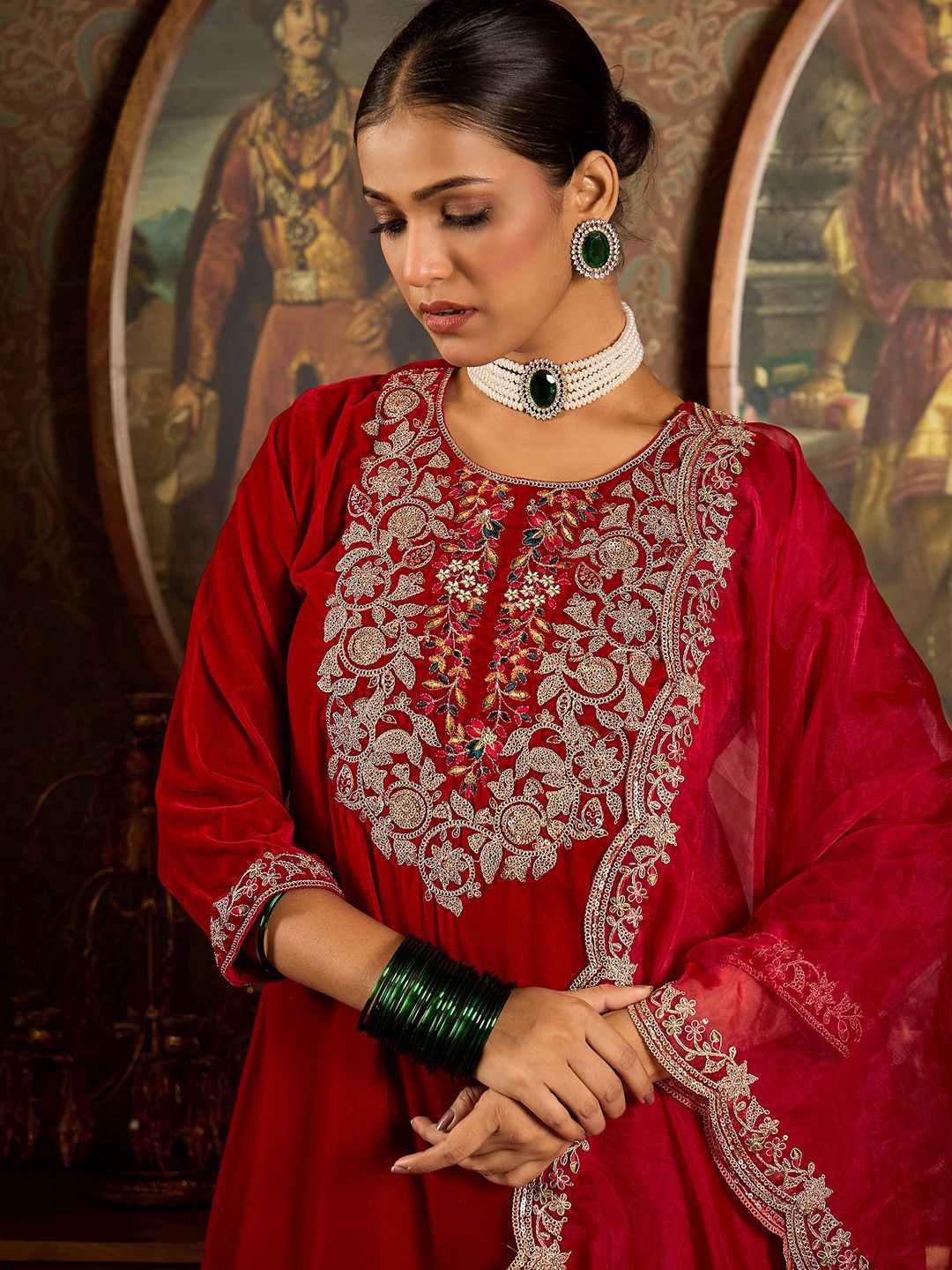 Indo Era Ethnic motifs Embroidered Thread Work Straight Kurta with Trousers & Dupatta, Red
Indo Era Ethnic motifs Embroidered Thread Work Straight Kurta with Trousers & Dupatta, Red