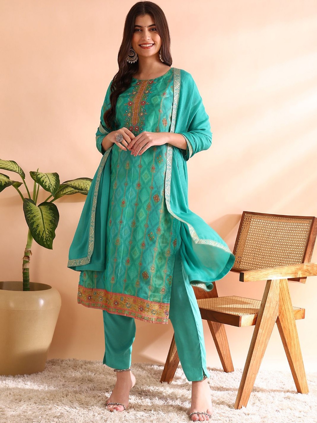 AHIKA Sea Green Ethnic Motifs Printed Round Neck Straight Kurta With Trousers & Dupatta
AHIKA Sea Green Ethnic Motifs Printed Round Neck Straight Kurta With Trousers & Dupatta