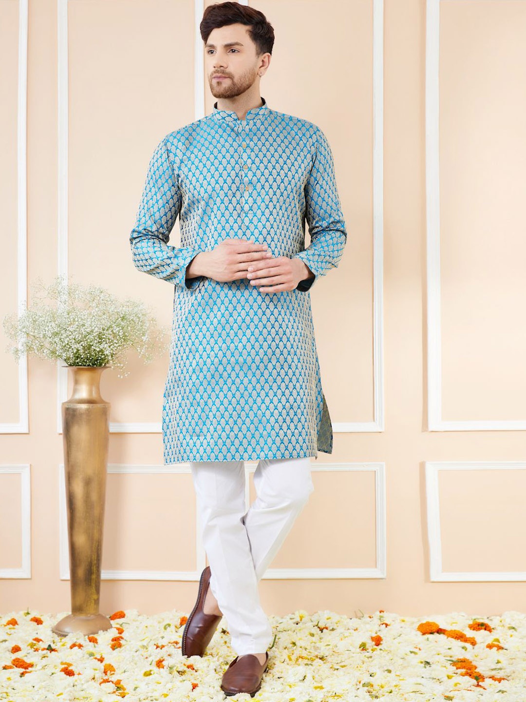See Designs Ethnic Motifs Woven Design Mandarin Collar Straight Kurta With Pyjamas, Blue
See Designs Ethnic Motifs Woven Design Mandarin Collar Straight Kurta With Pyjamas, Blue
