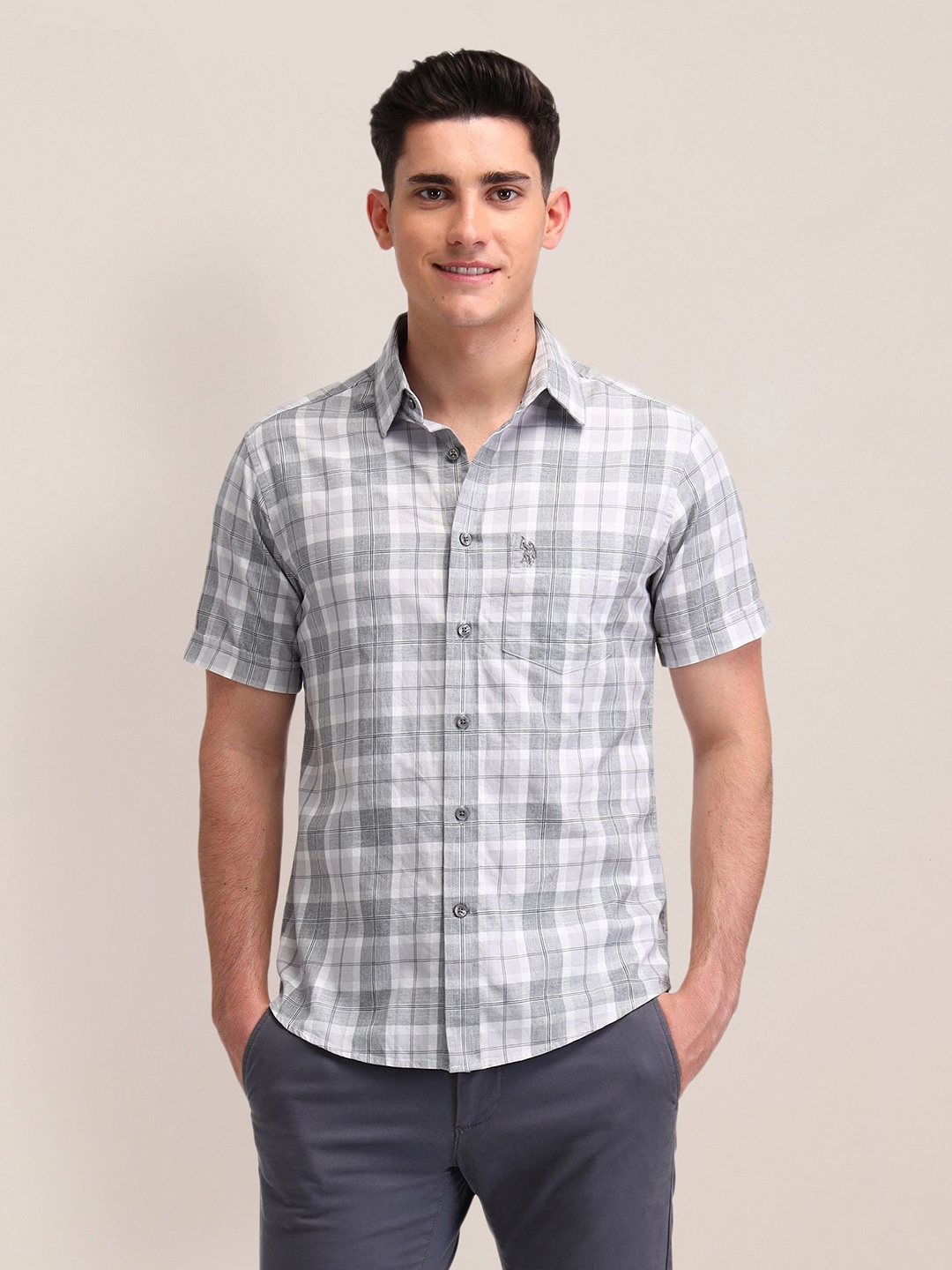 U.S. Polo Assn. Men Classic Spread Collar Checks Printed Cotton Tailored Fit Casual Shirt, Grey
U.S. Polo Assn. Men Classic Spread Collar Checks Printed Cotton Tailored Fit Casual Shirt, Grey