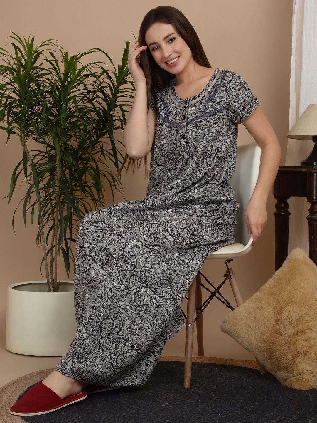 Sweet Dreams Ethnic Motifs Printed Pure Cotton Maxi Short Sleeves Round Neck Nightdress, Grey
Sweet Dreams Ethnic Motifs Printed Pure Cotton Maxi Short Sleeves Round Neck Nightdress, Grey