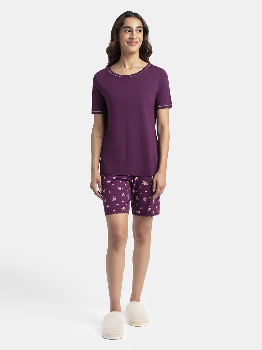 Jockey Women Micro Modal Cotton Short Sleeve T-Shirt and Printed Shorts Set - RX80, Purple
Jockey Women Micro Modal Cotton Short Sleeve T-Shirt and Printed Shorts Set - RX80, Purple