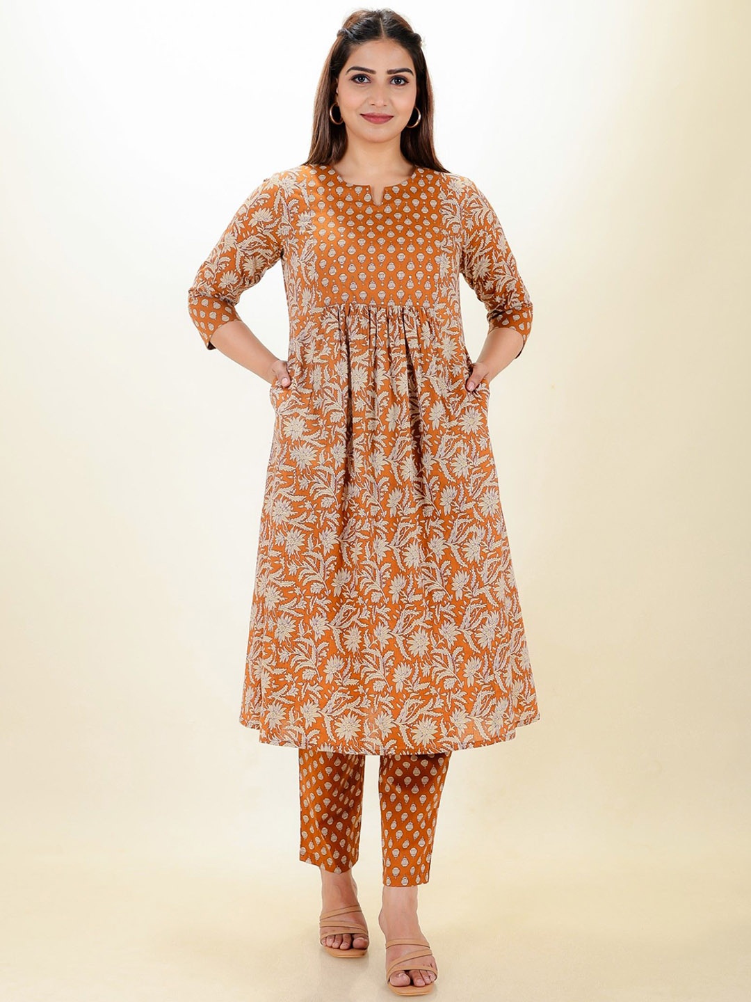 Aramya Floral Printed Round Neck Three-Quarter Sleeves Regular Pure Cotton Kurta, Brown
Aramya Floral Printed Round Neck Three-Quarter Sleeves Regular Pure Cotton Kurta, Brown