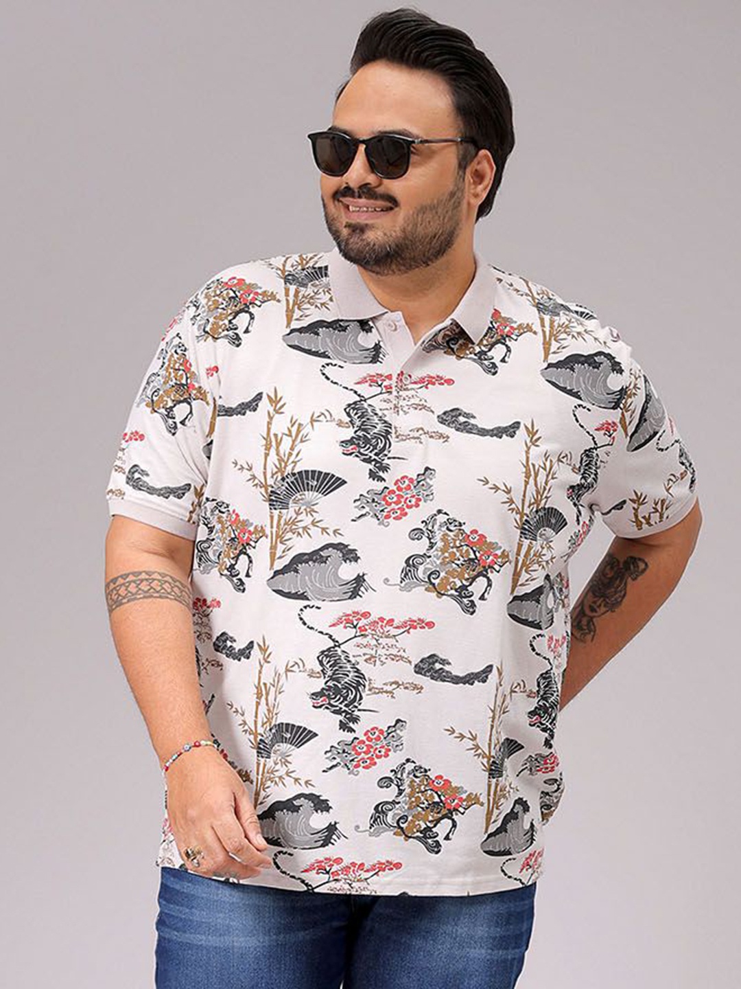 Hardsoda by The Indian Garage Co Men Animal Printed Polo Collar Cotton T-shirt, Beige
Hardsoda by The Indian Garage Co Men Animal Printed Polo Collar Cotton T-shirt, Beige