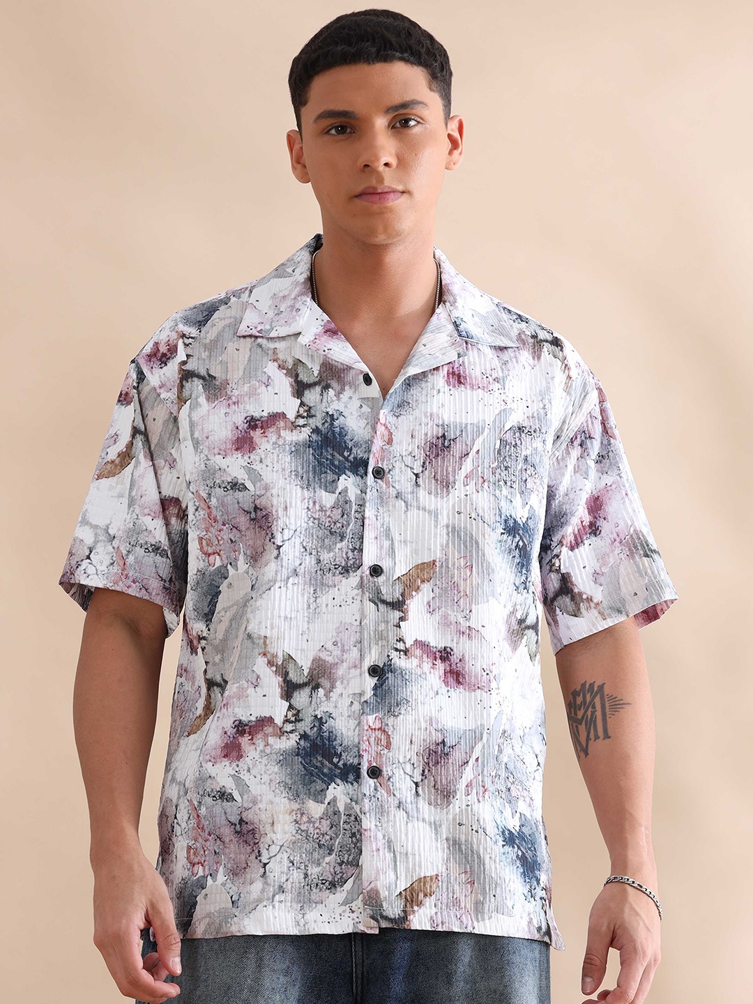 HOUSE OF MAHNOTS Men Relaxed Cuban Collar Abstract Printed Oversized Casual Shirt, White
HOUSE OF MAHNOTS Men Relaxed Cuban Collar Abstract Printed Oversized Casual Shirt, White