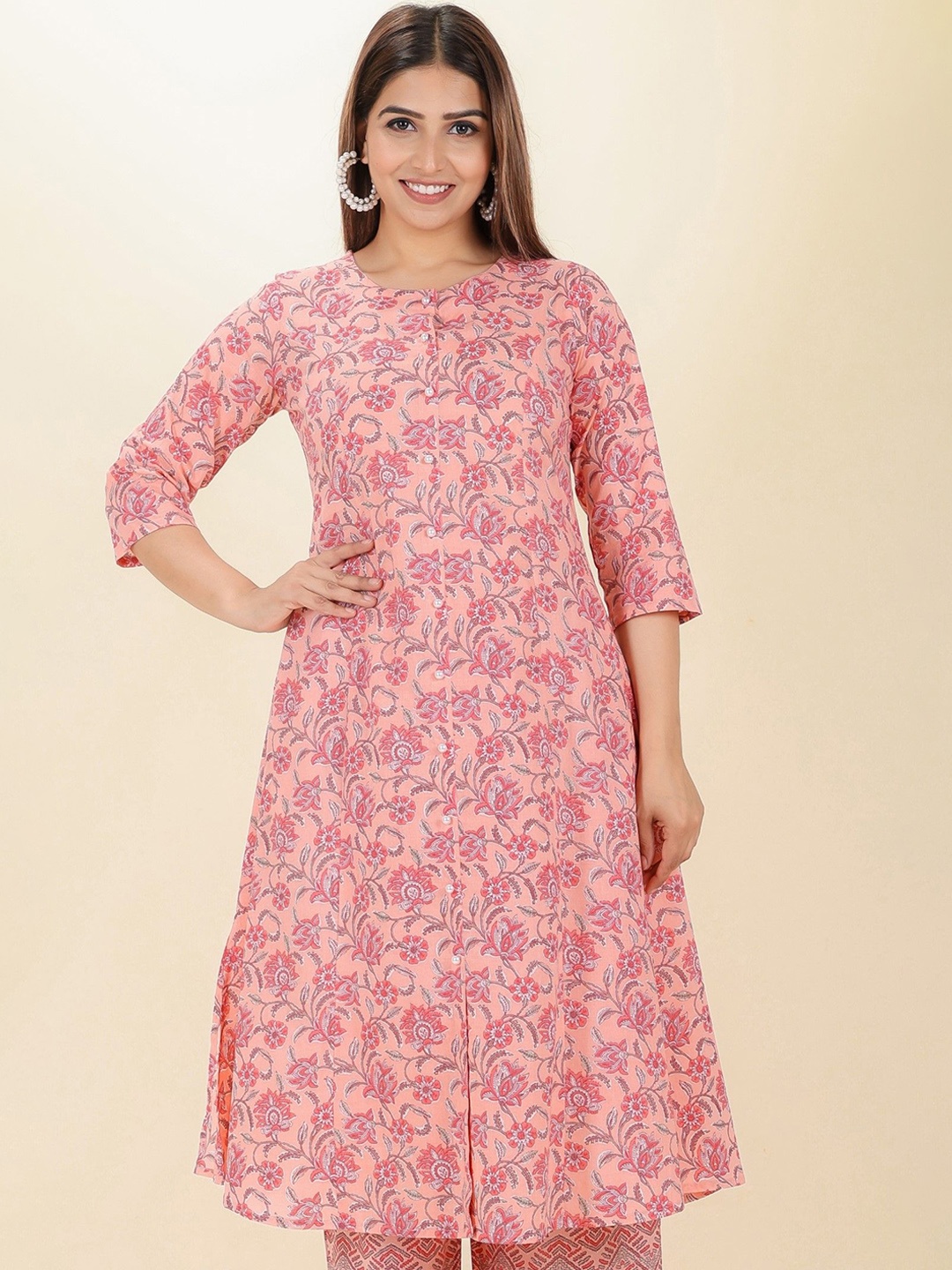 Aramya Floral Printed Round Neck Three-Quarter Sleeves Regular Pure Cotton Kurta, Pink
Aramya Floral Printed Round Neck Three-Quarter Sleeves Regular Pure Cotton Kurta, Pink