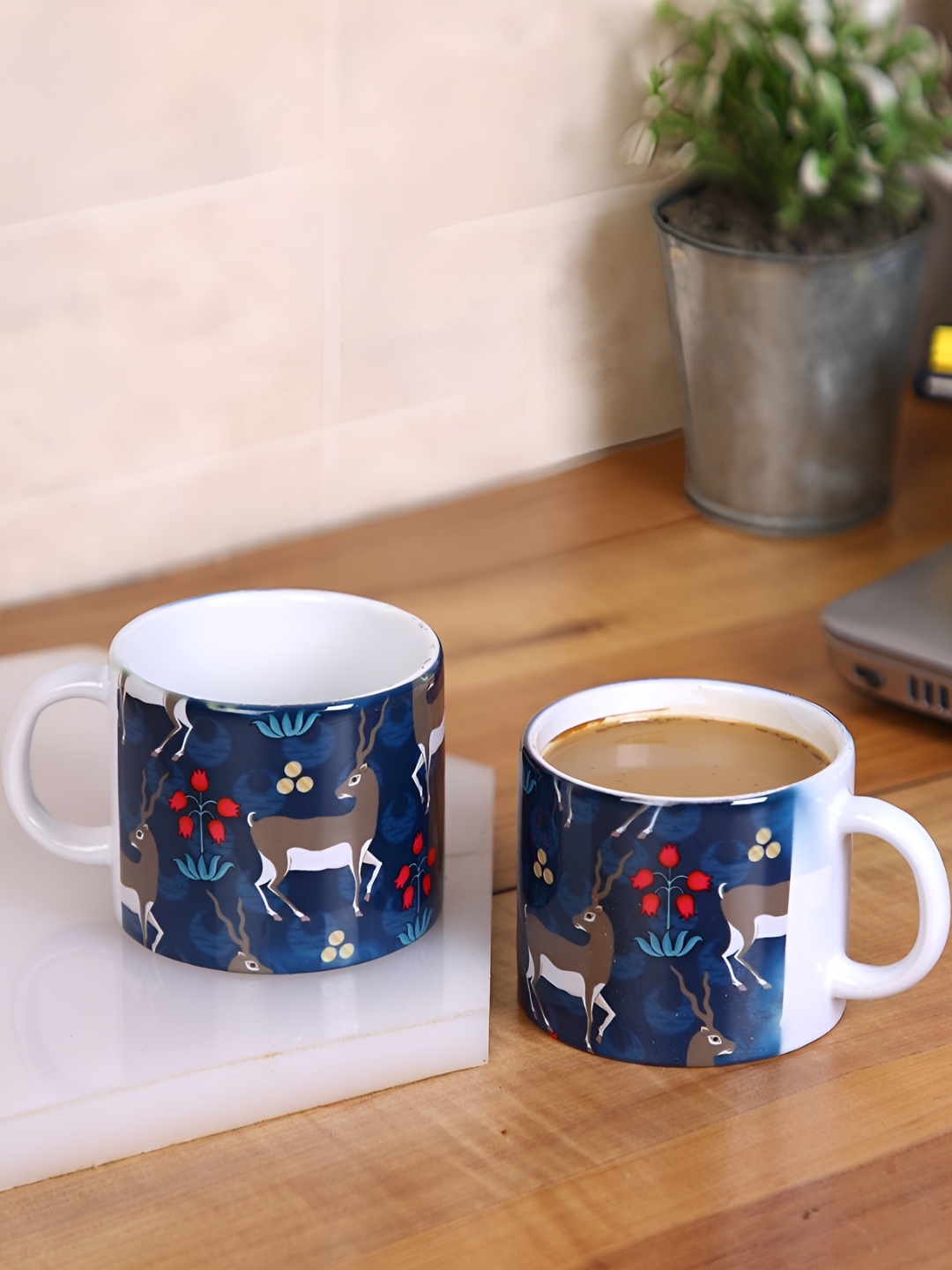 PENTADECO Blue & White 2 Pieces Floral Printed Ceramic Glossy Mugs-160ml
PENTADECO Blue & White 2 Pieces Floral Printed Ceramic Glossy Mugs-160ml